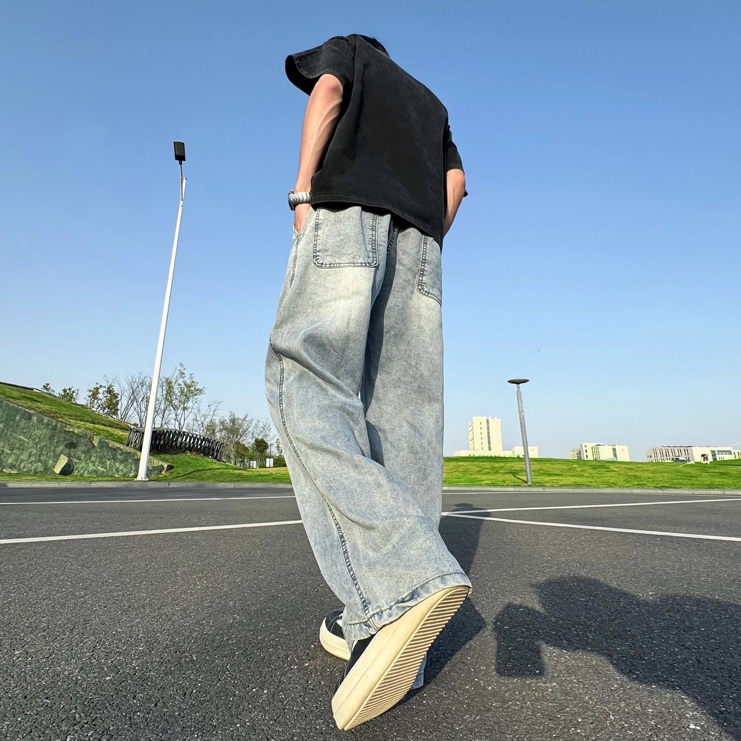 JEANSWEST