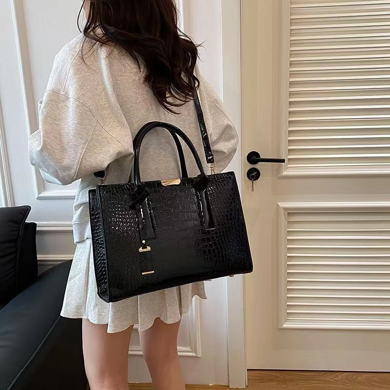 Boniu PU Tote