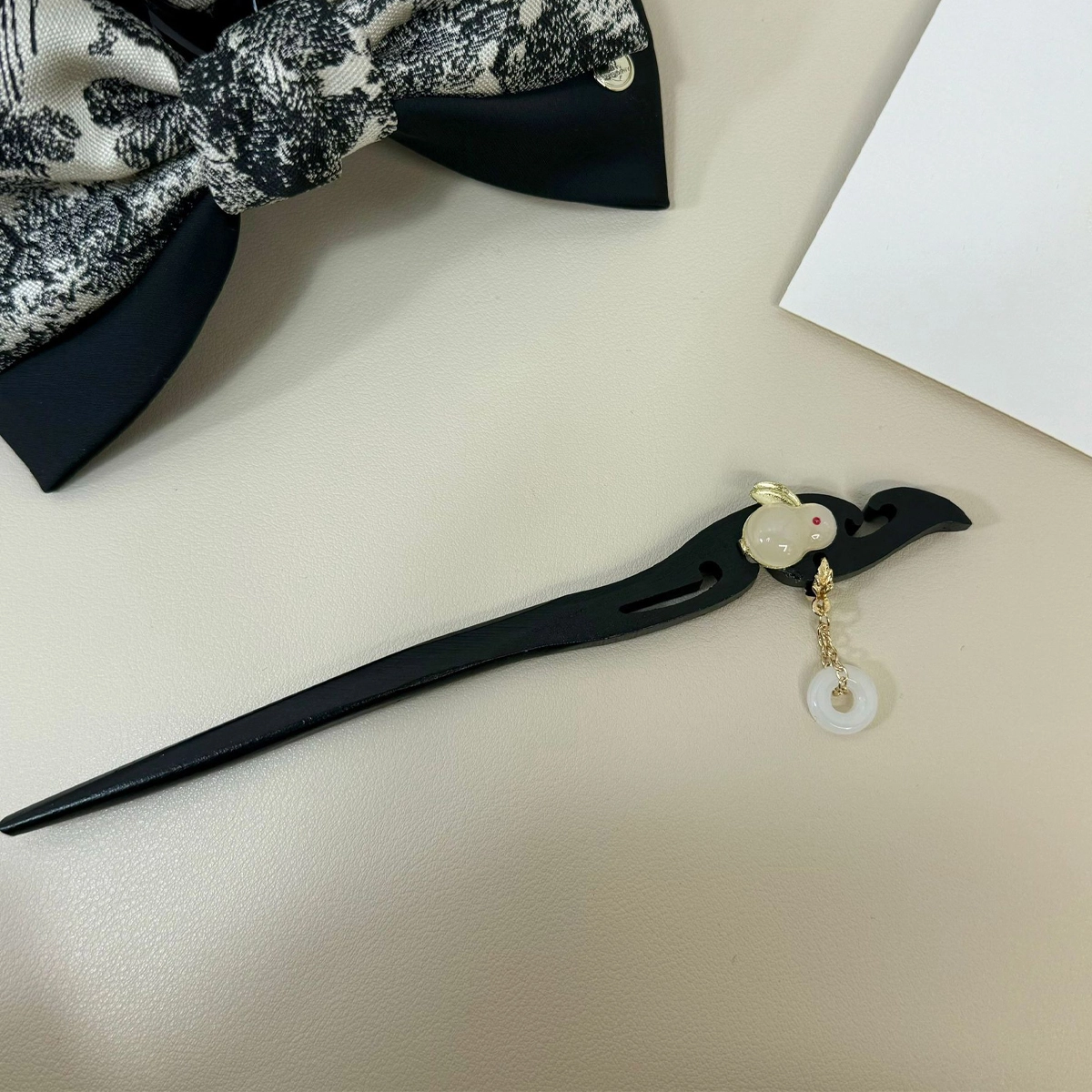 贯古今 古风步摇流苏玉兔新中式后脑勺高级感盘发汉服配饰头饰 木制 发簪 女款