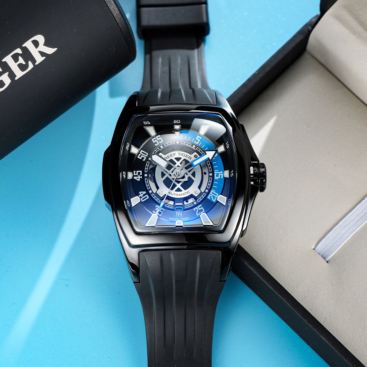REEF TIGER RGA3061