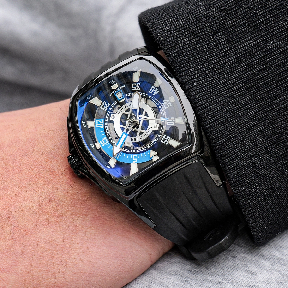 REEF TIGER RGA3061