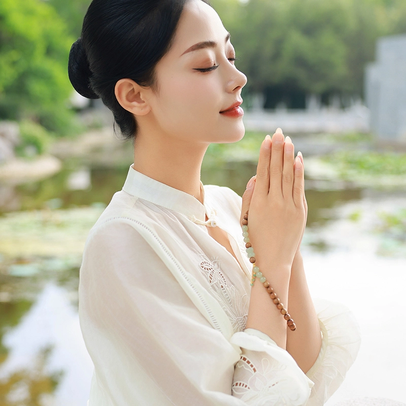 月印百川 心心相印并蒂莲设计 新中式复古国潮文玩 轻奢高级感精致时尚手饰 盘玩古风转运念珠 老山檀 木作手串 男女同款情侣款