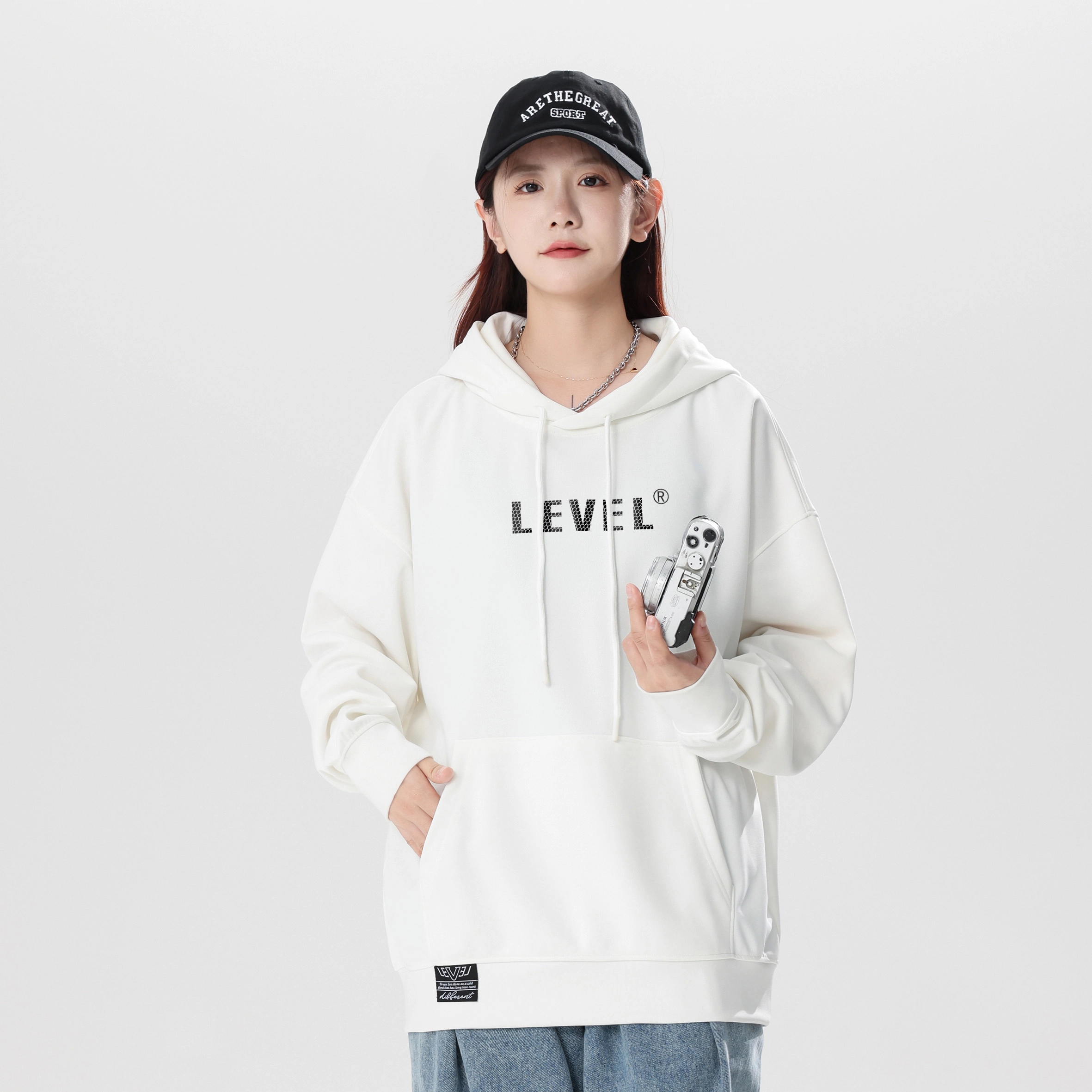LEVEL logo
