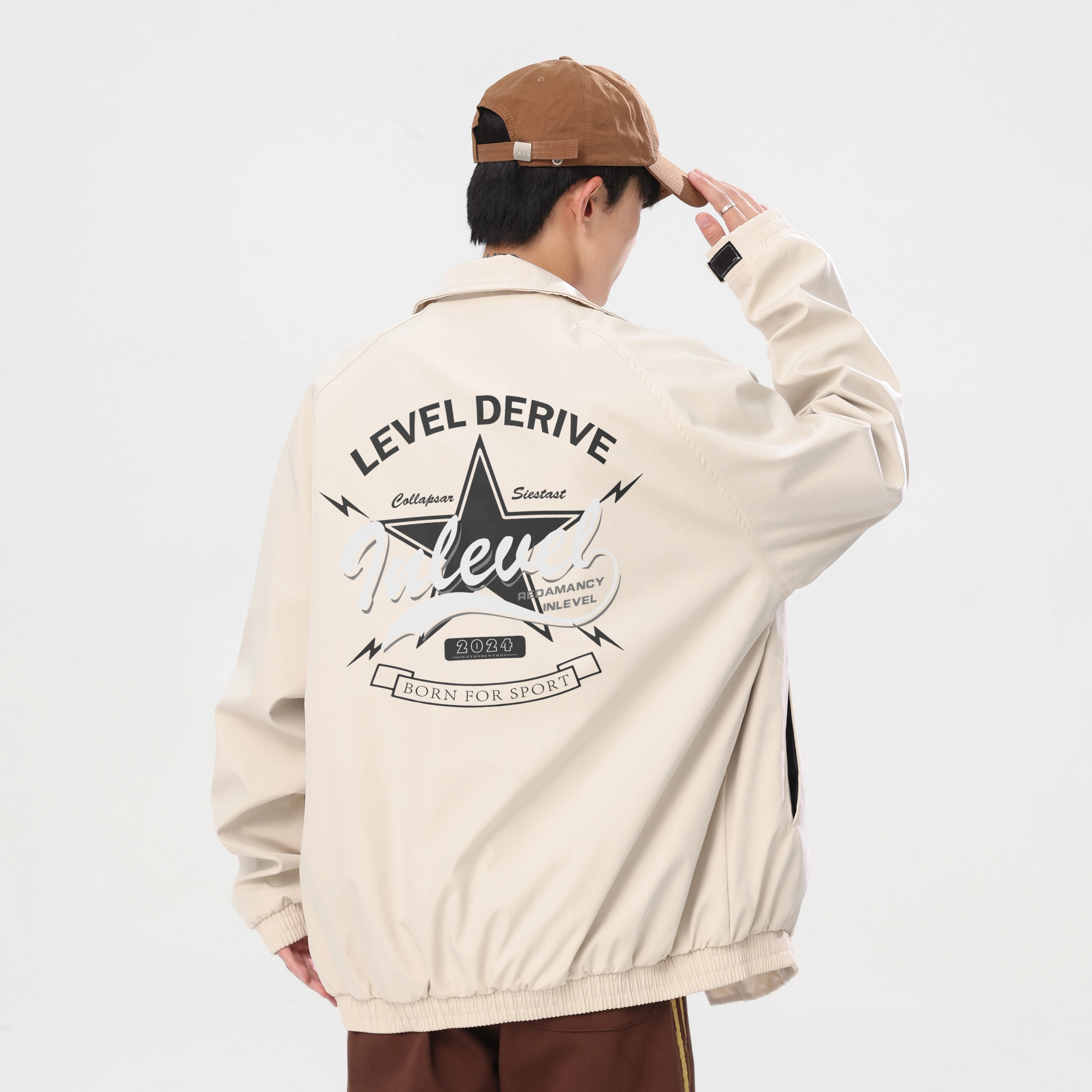 LEVEL logo