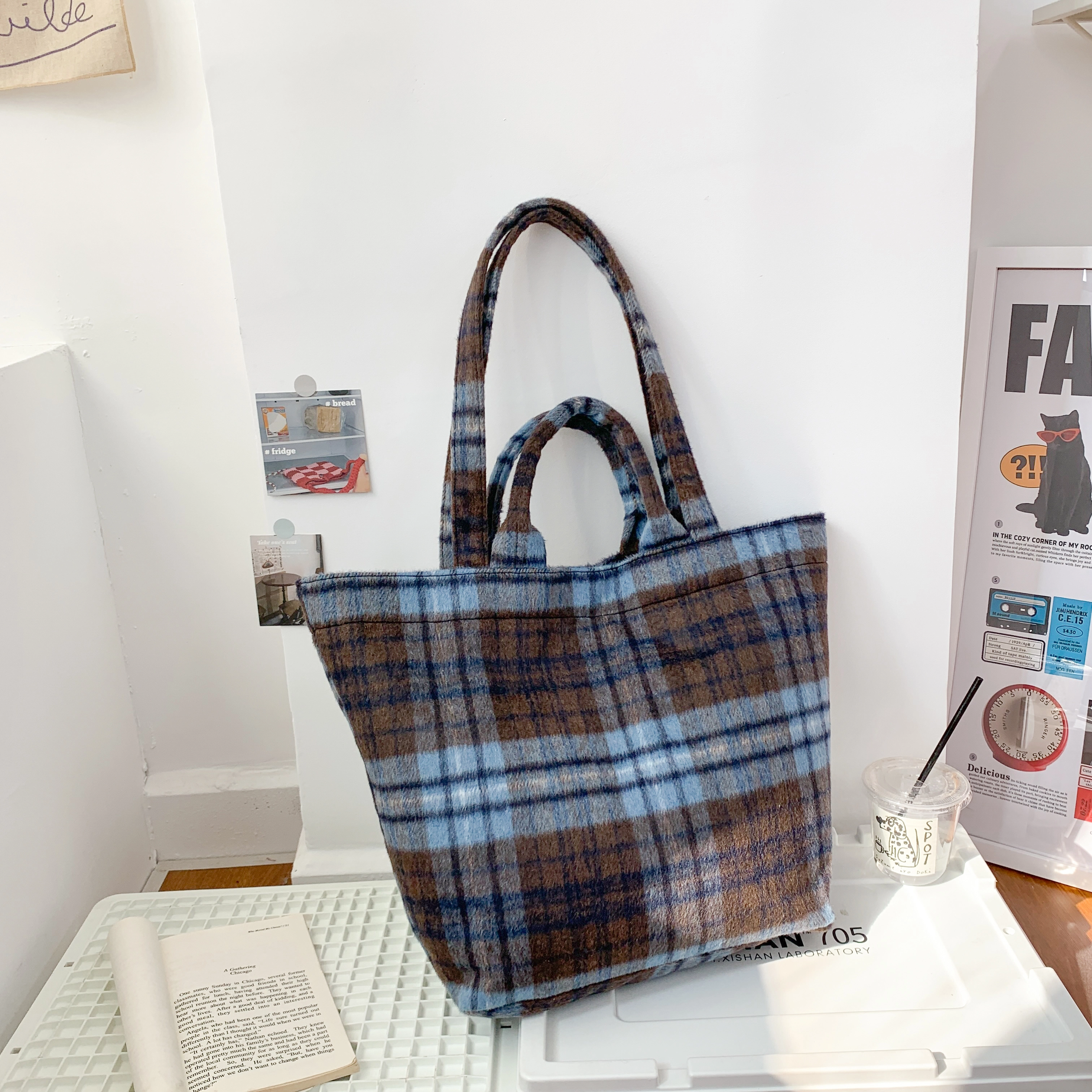 MOWAP Tote