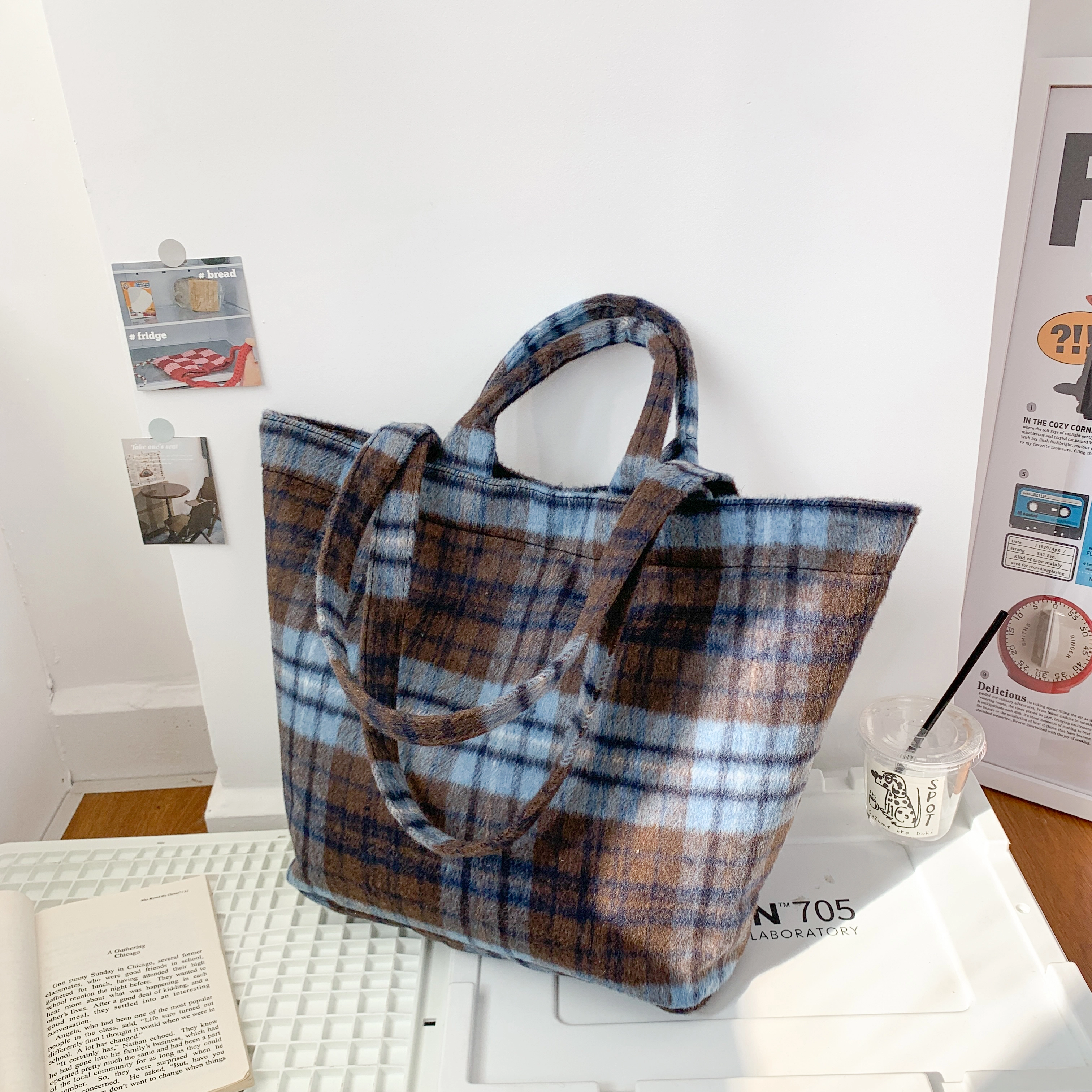 MOWAP Tote