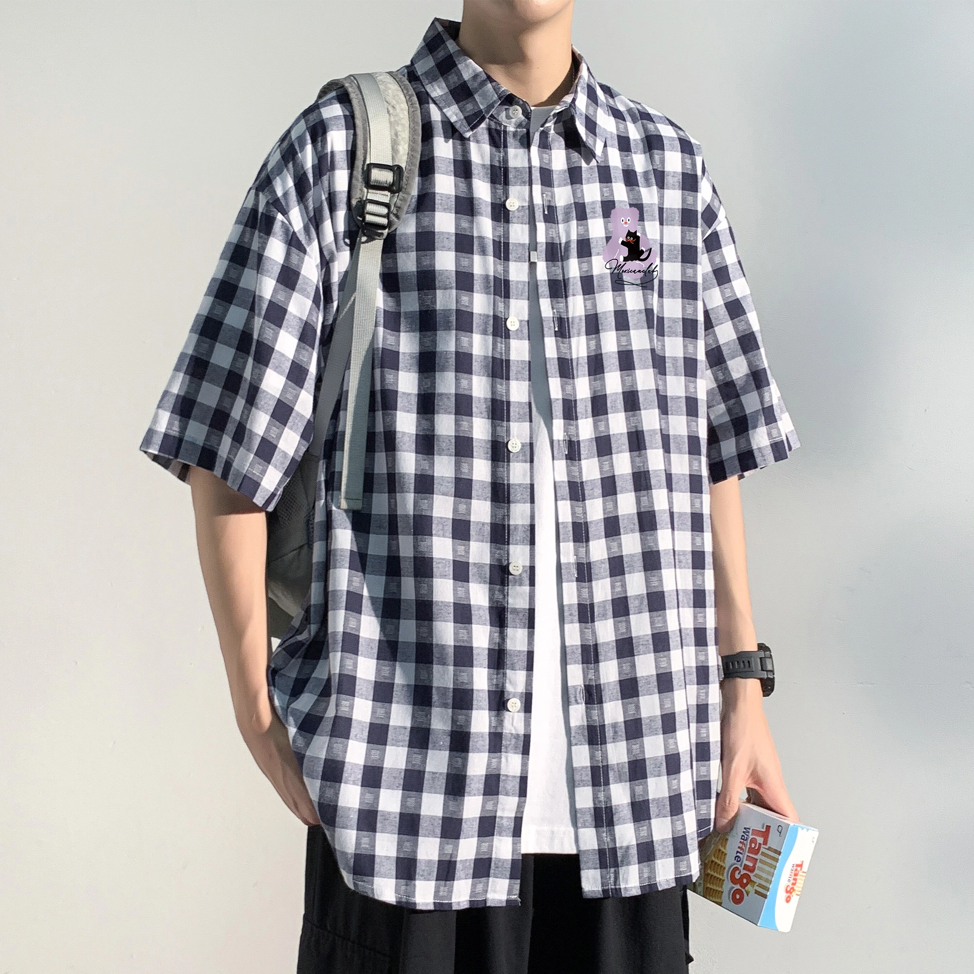 稻草人 小清新格纹可爱猫咪涂鸦印花透气休闲宽松多彩格子短袖衬衫 男女同款