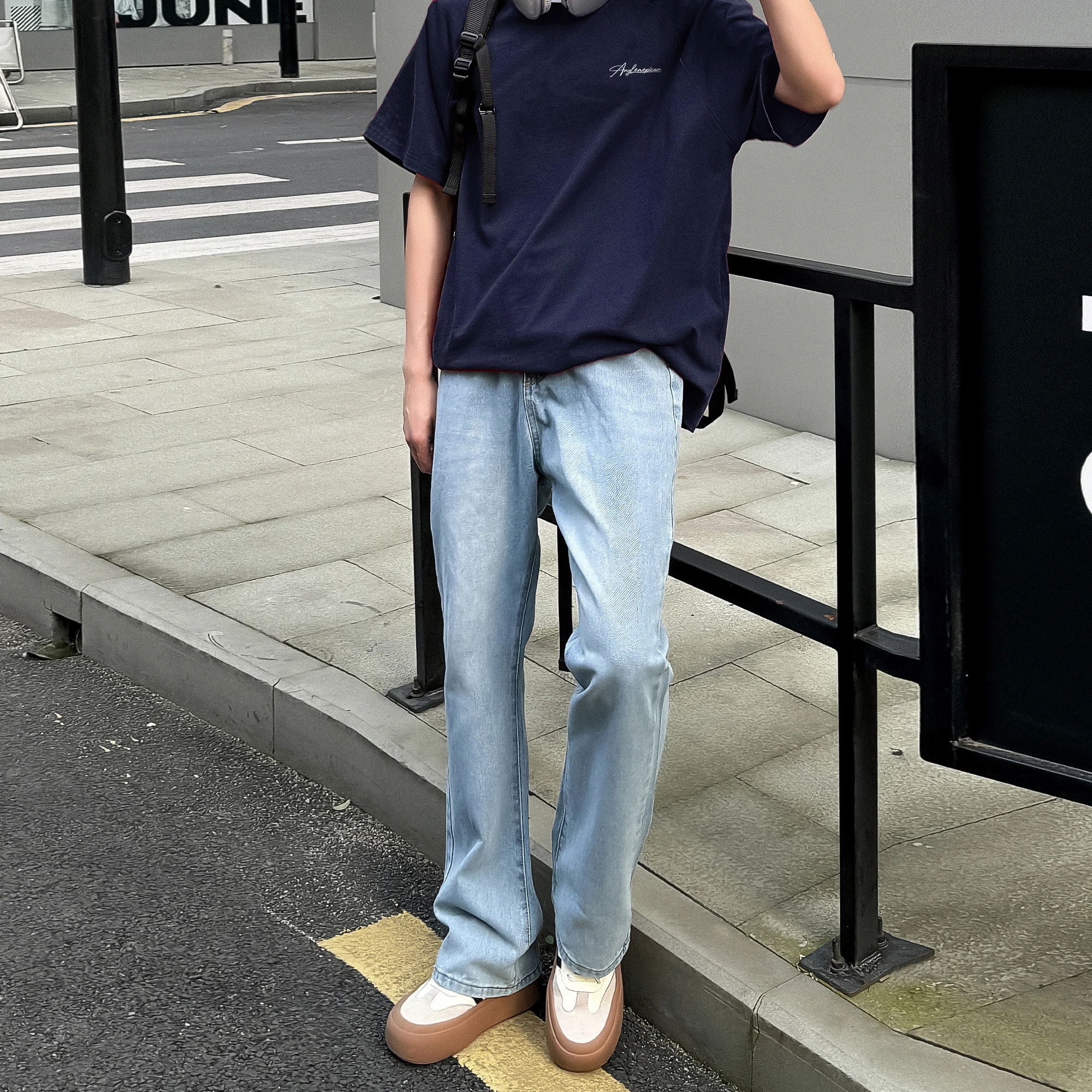 稻草人 美式高街花体字母百搭重磅纯棉宽松落肩短袖中腰水洗做旧垂感微喇叭牛仔裤休闲运动套装 男女同款