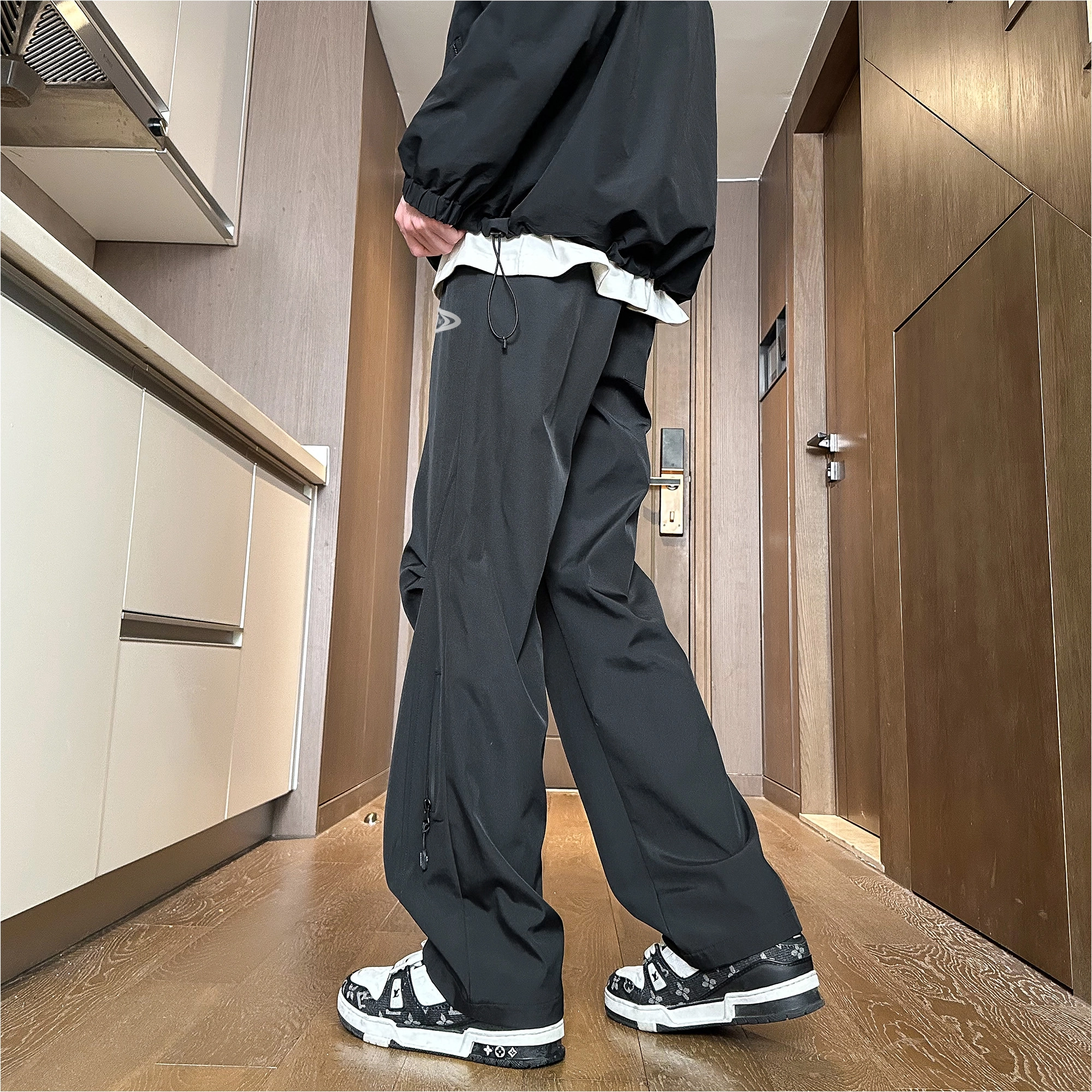 稻草人 美式运动户外防风防水速干字母中腰宽松系带直筒休闲工装裤 男女同款 绿色