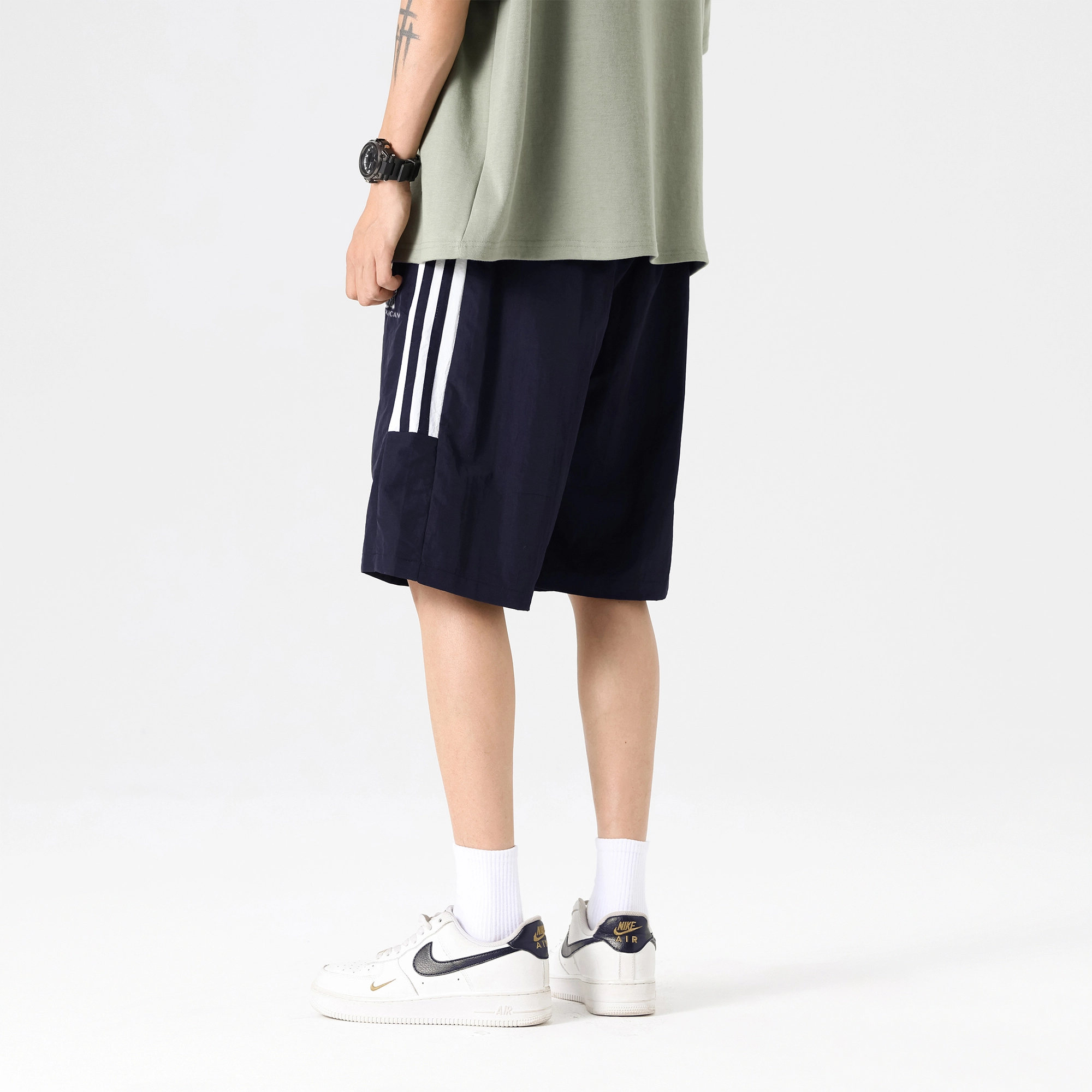 稻草人 美式复古条纹拼接撞色宽松休闲舒适透气速干百搭五分裤户外运动篮球系带松紧冰丝感休闲短裤 男女同款