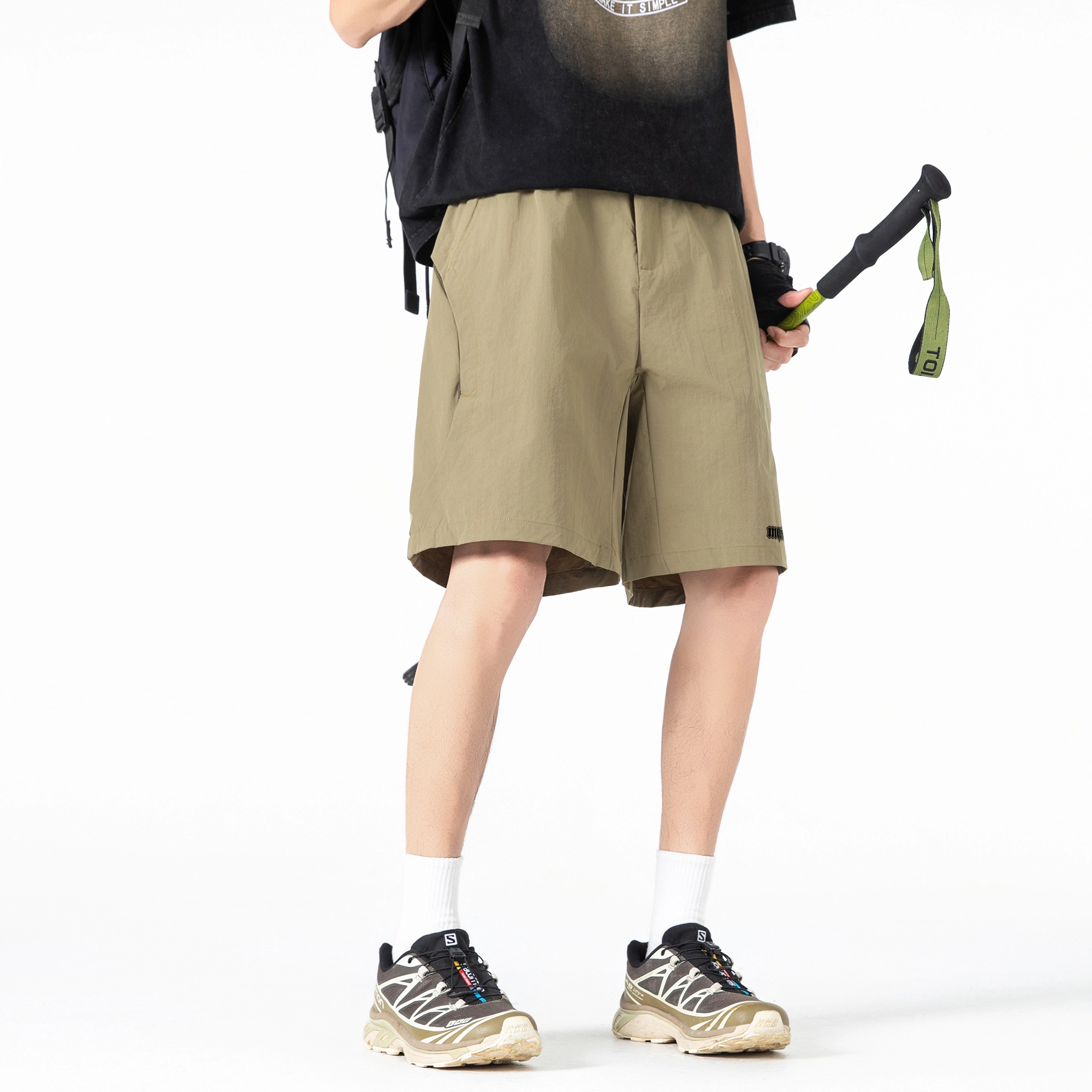 稻草人 美式高街创意弯刀运动跑步健身基础宽松简约百搭舒适凉感透气纽扣日常通勤五分篮球休闲短裤 男女同款