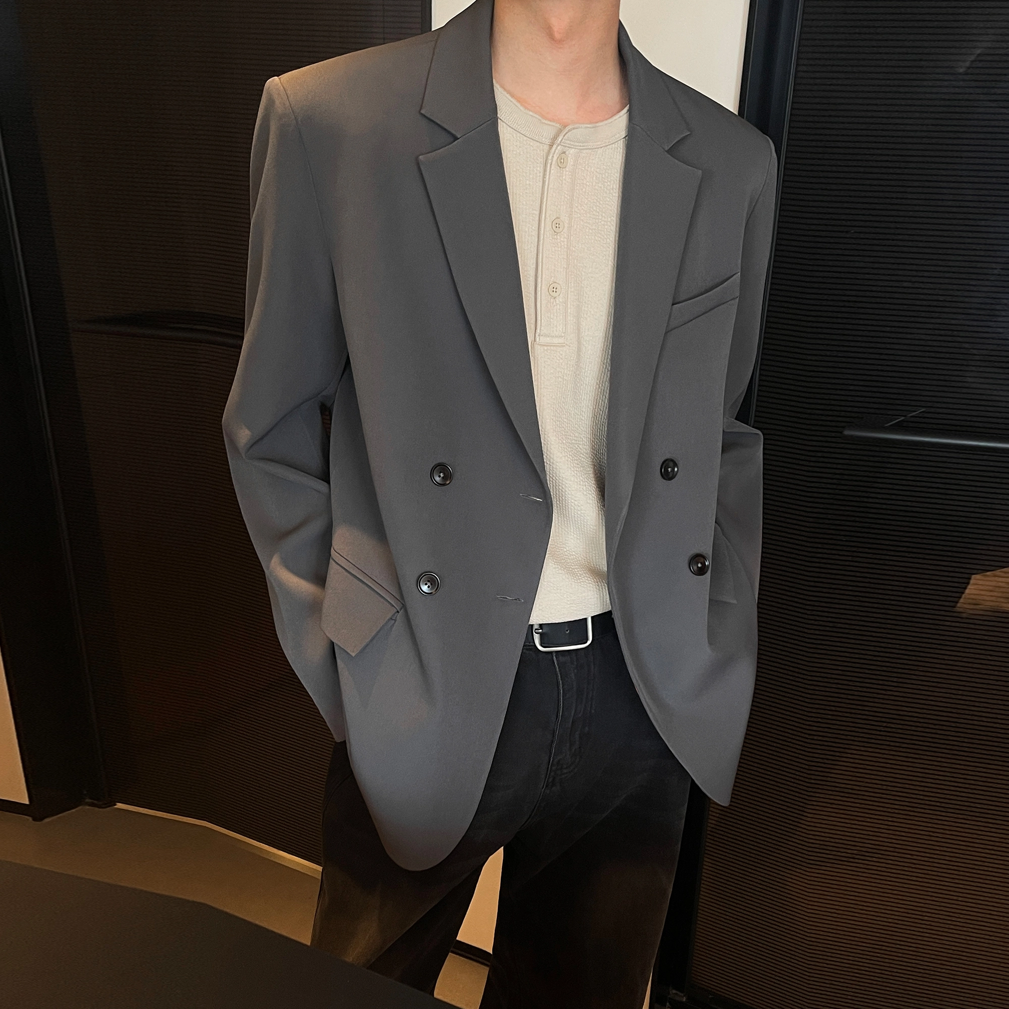 稻草人 美式高街纯色简约基础款袖口花卉内村垫肩外套高级感日常百搭休闲宽松潮流落肩长袖单排扣轻奢西装 男女同款