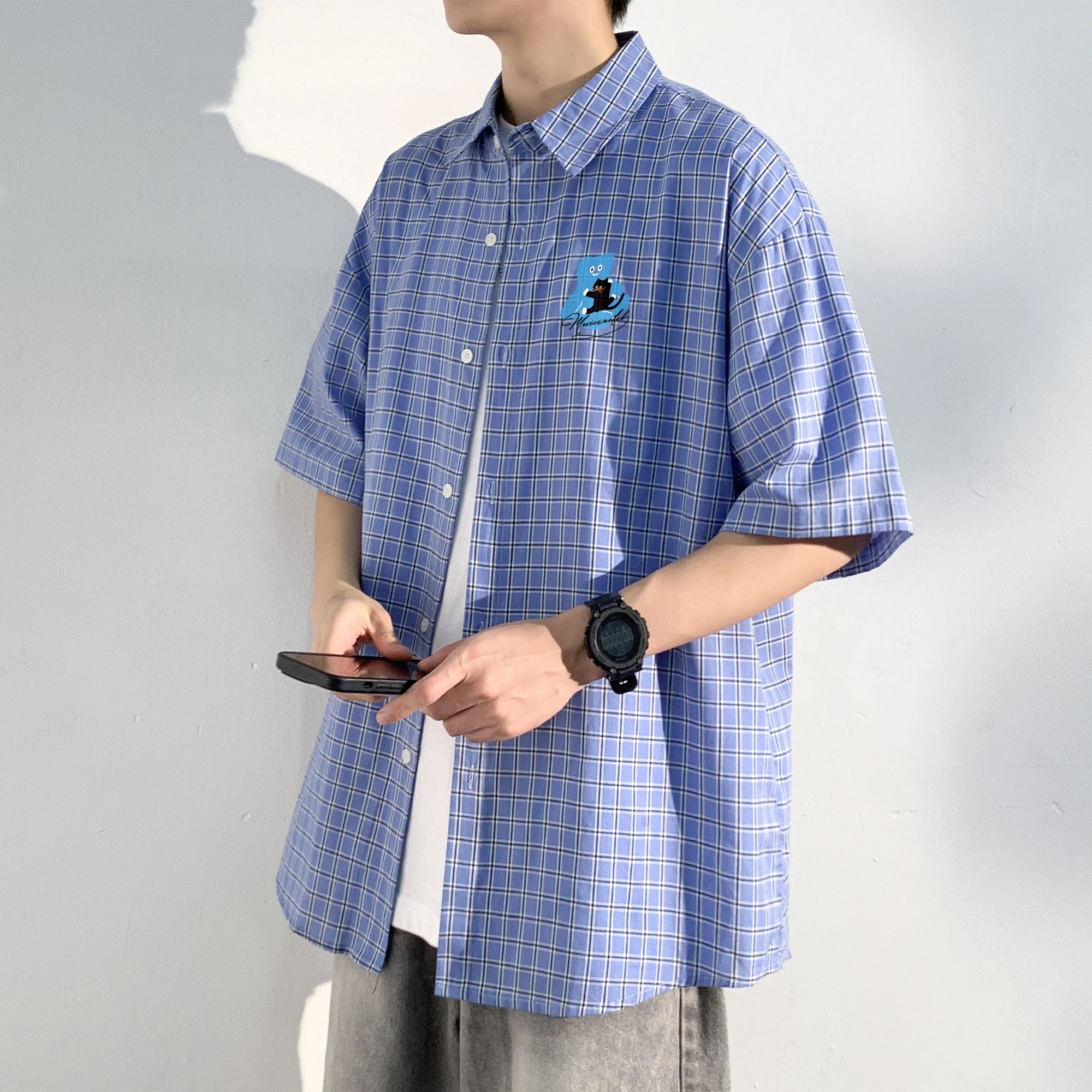 稻草人 小清新格纹可爱猫咪涂鸦印花透气休闲宽松多彩格子短袖衬衫 男女同款