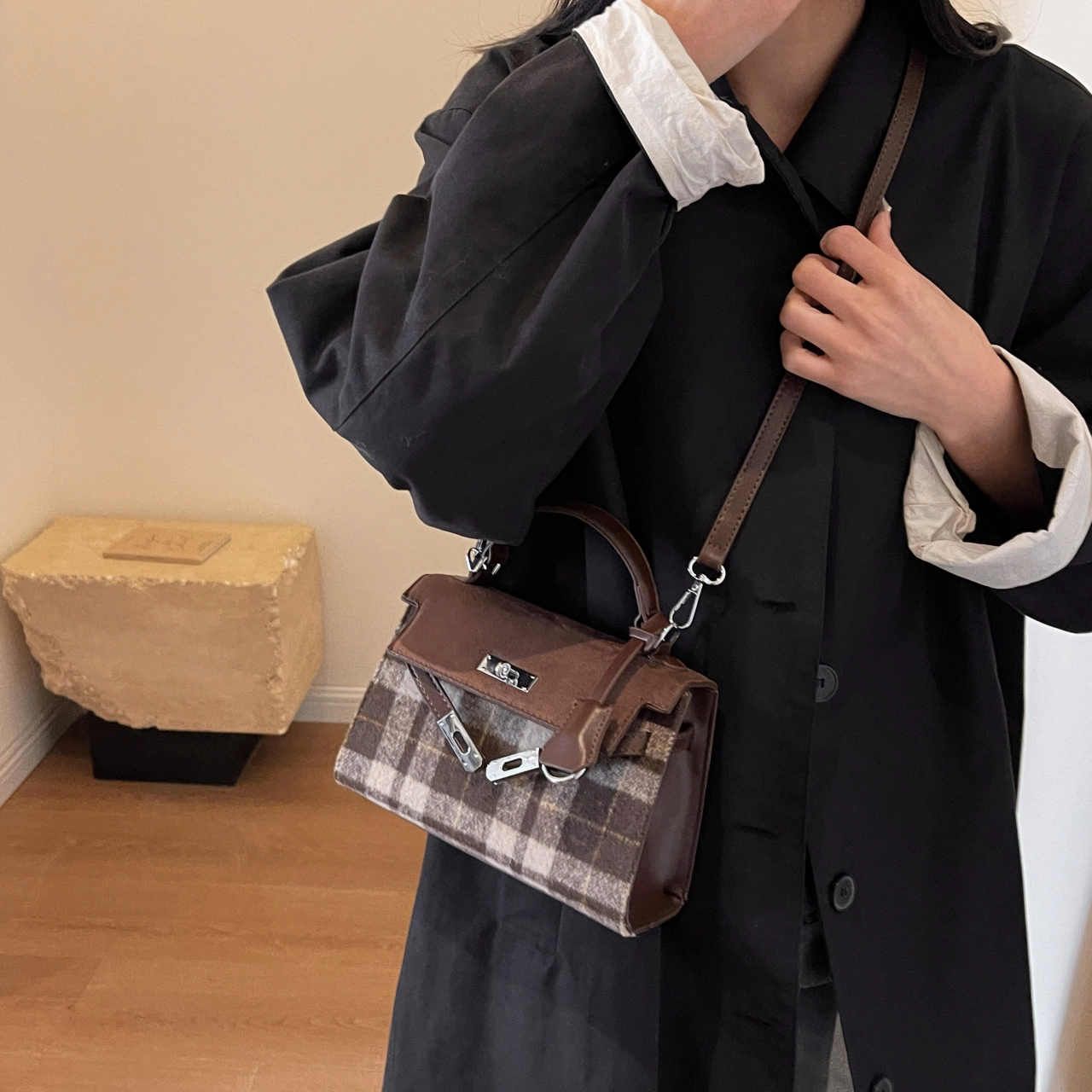 小众设计 尼子复古格子高颜值小包包女气质百搭斜挎包气质手提单肩包包 多色