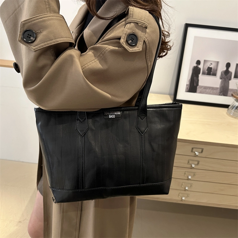 HCXK PU Tote