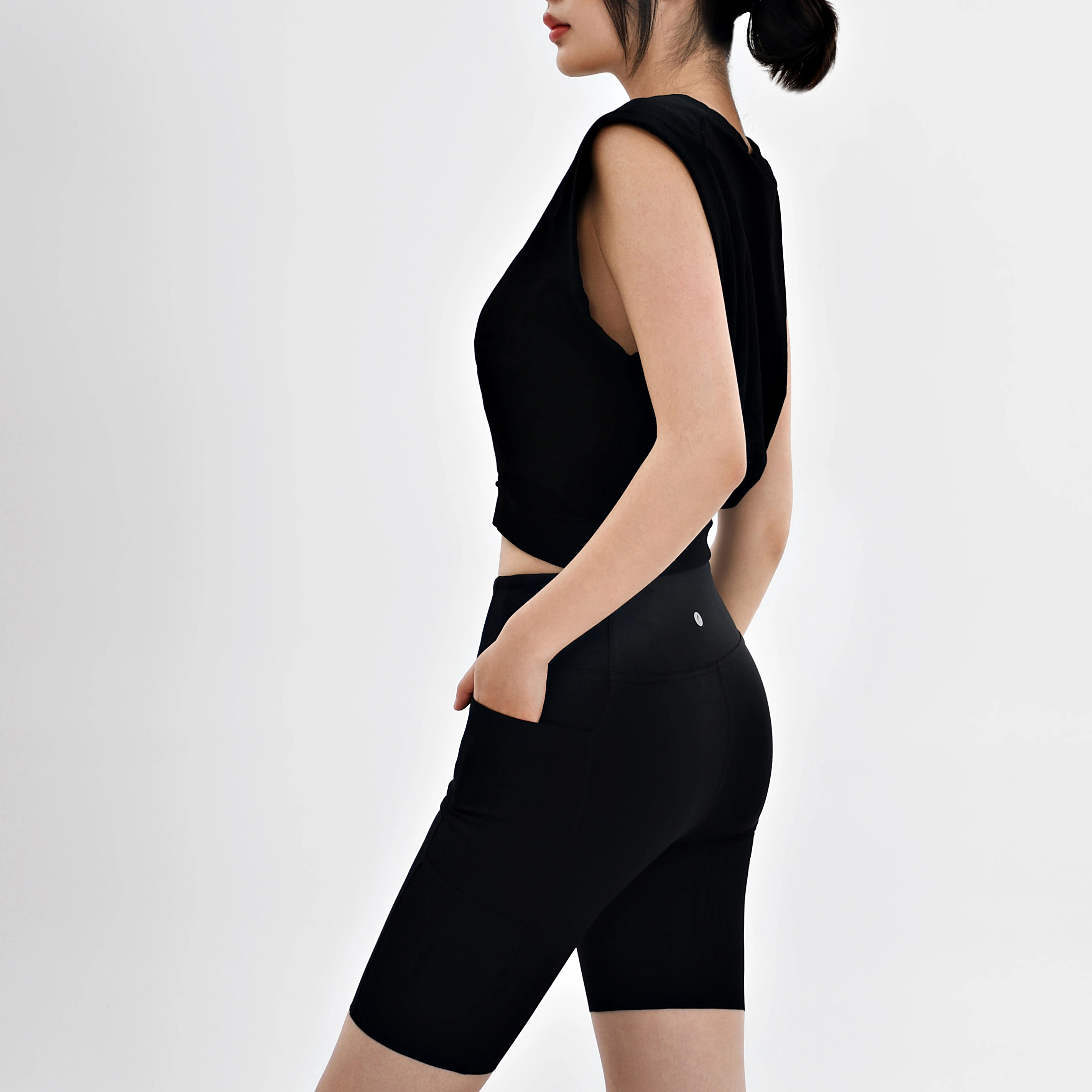 HOUSE OF NIGHTFLY FIT