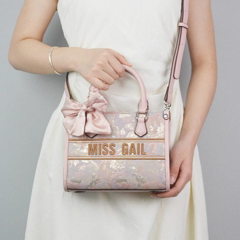 MISS GAIL PU