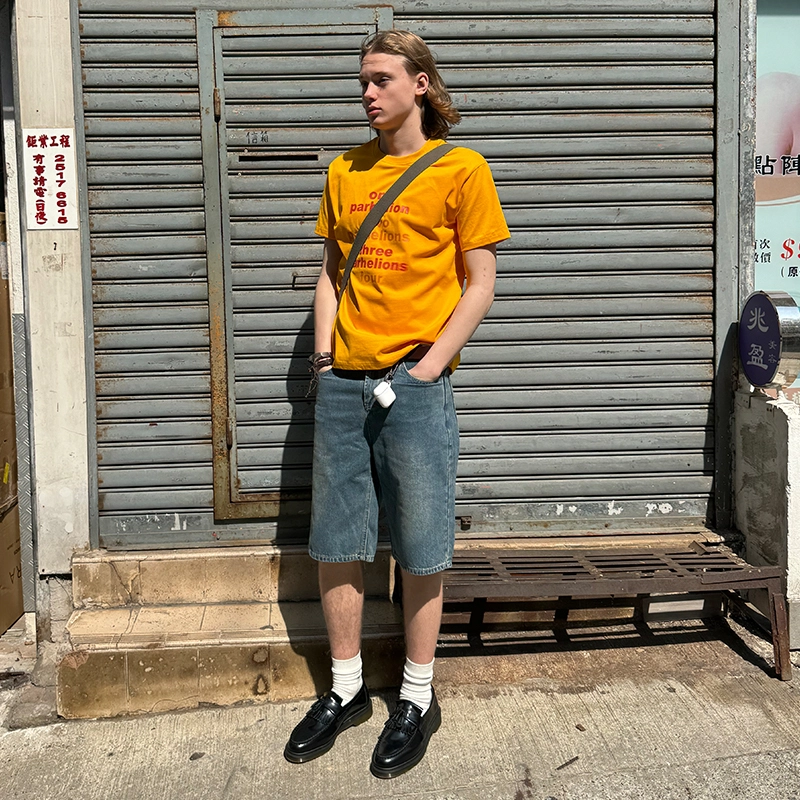 COUNTRY MOMENT T