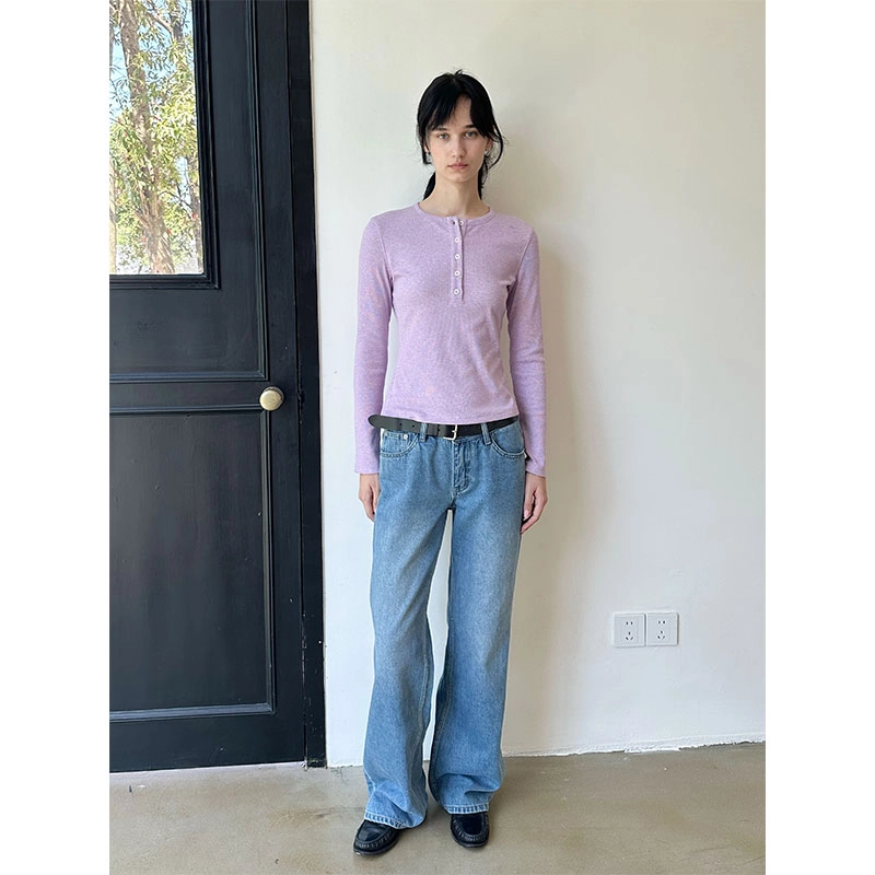 COUNTRY MOMENT T