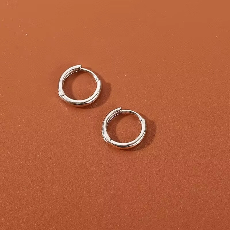 990