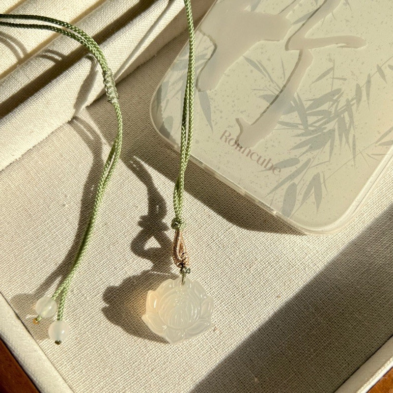 老庆云银楼 莲花吊坠 国潮新中式好运莲莲 甜美清新 典雅 玉髓 项链 女款