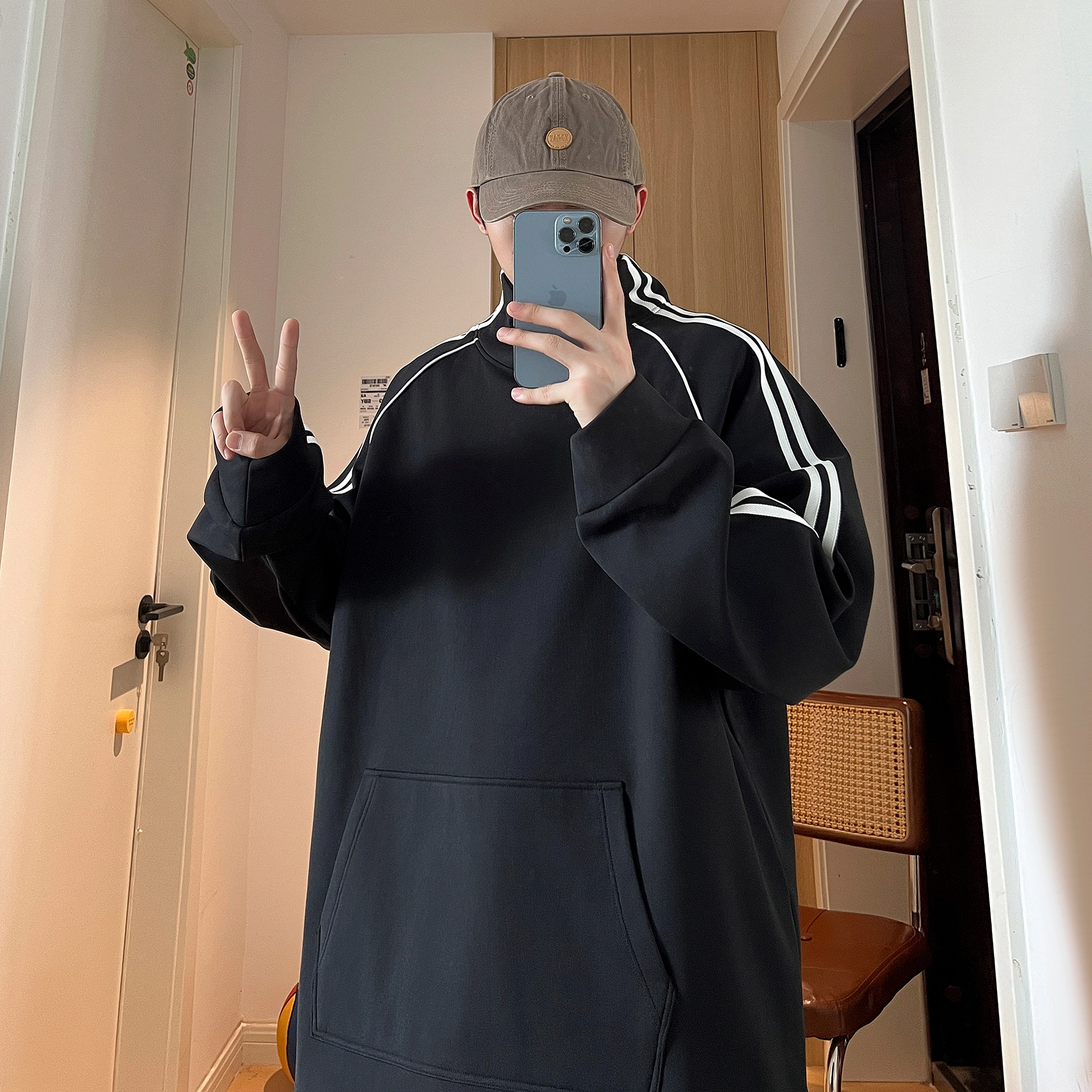 Fakeyoung