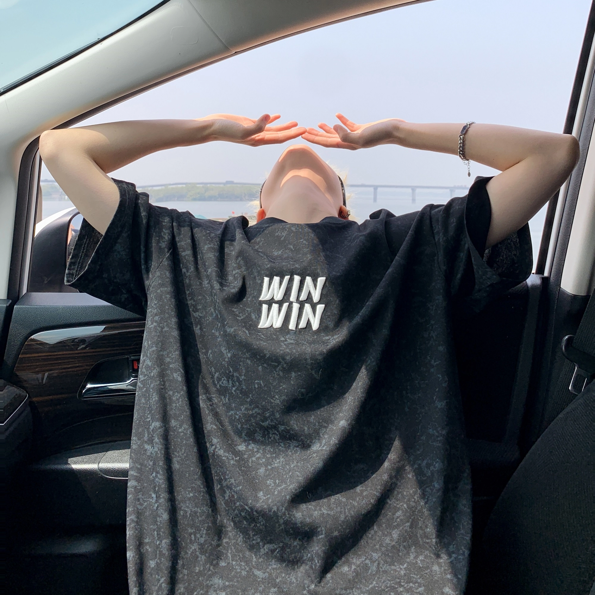 Fakeyoung T