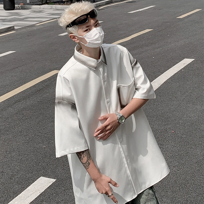 Fakeyoung