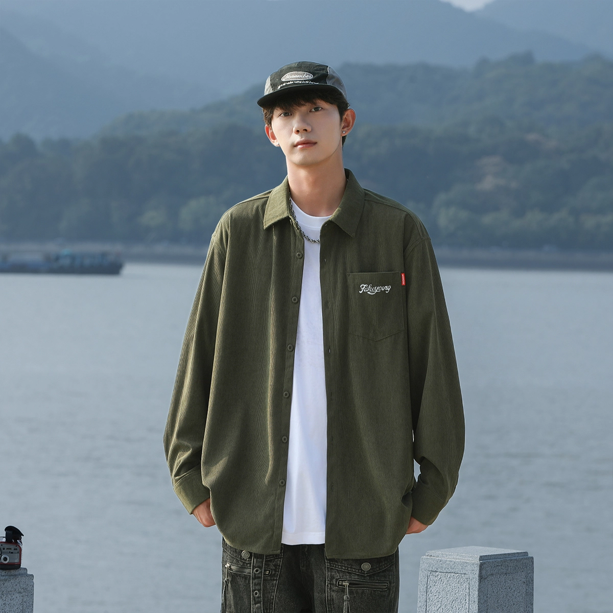 Fakeyoung logo