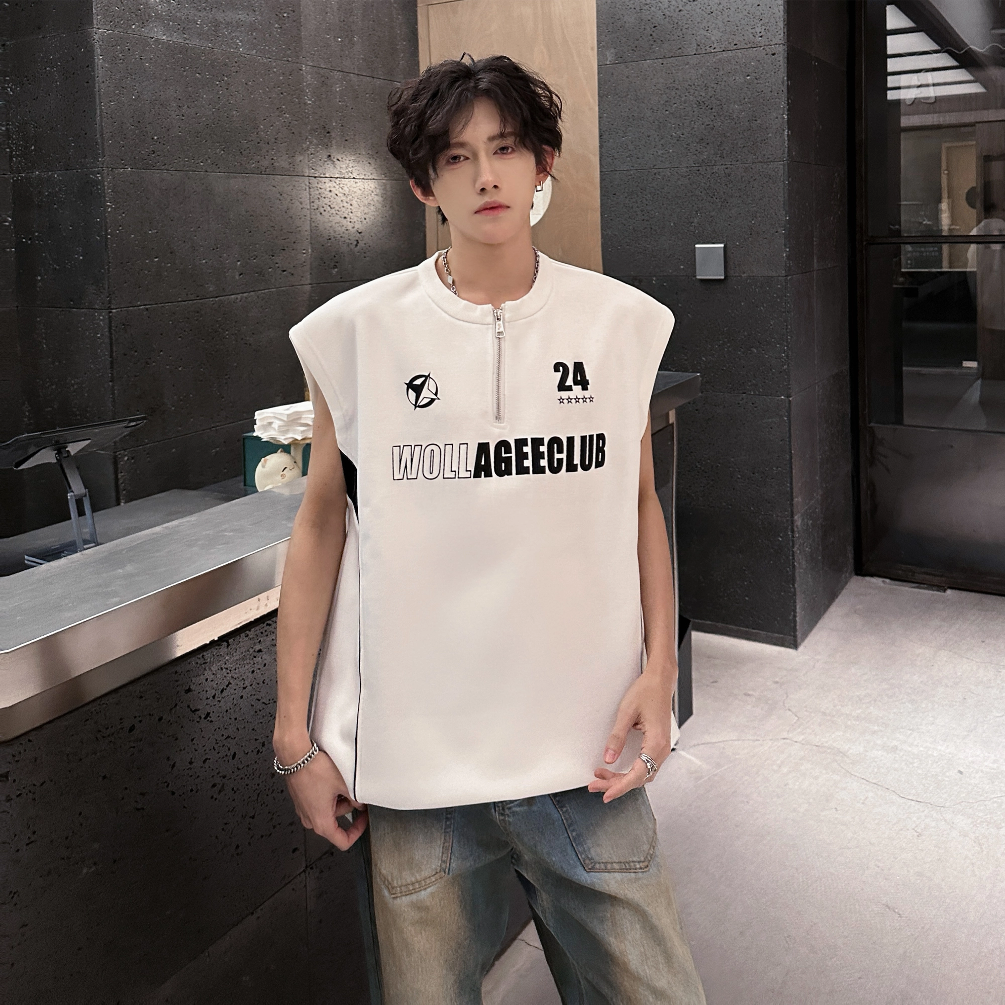 Fakeyoung