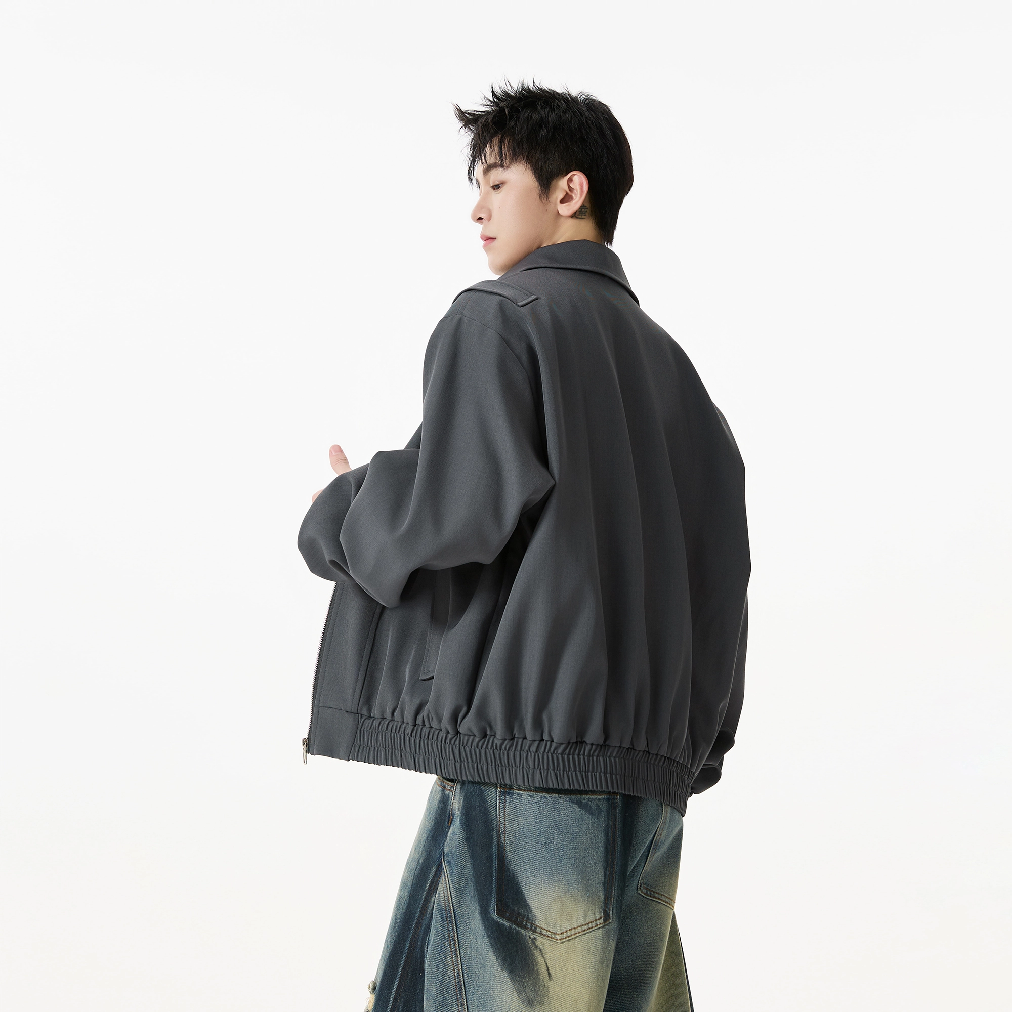 Fakeyoung