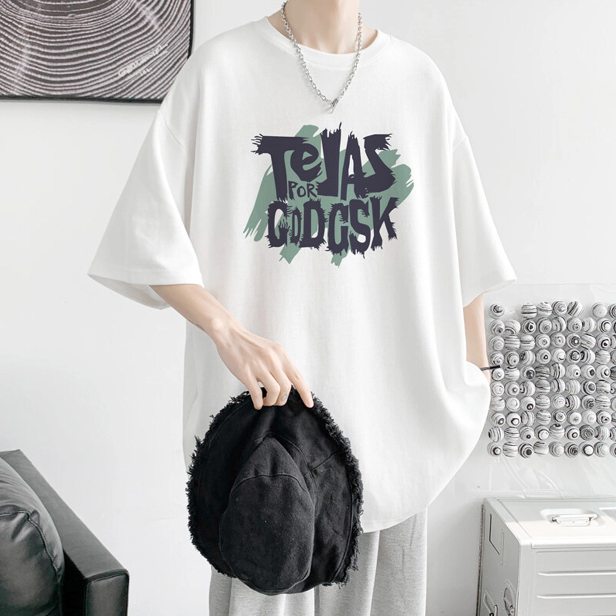 Fakeyoung T