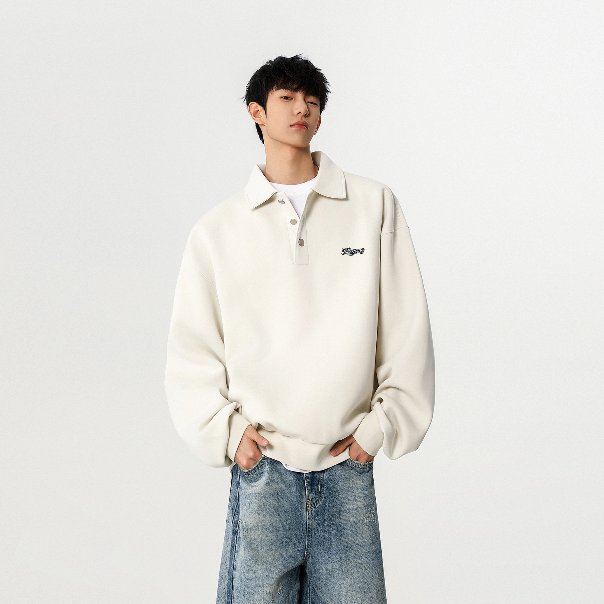 Fakeyoung polologo