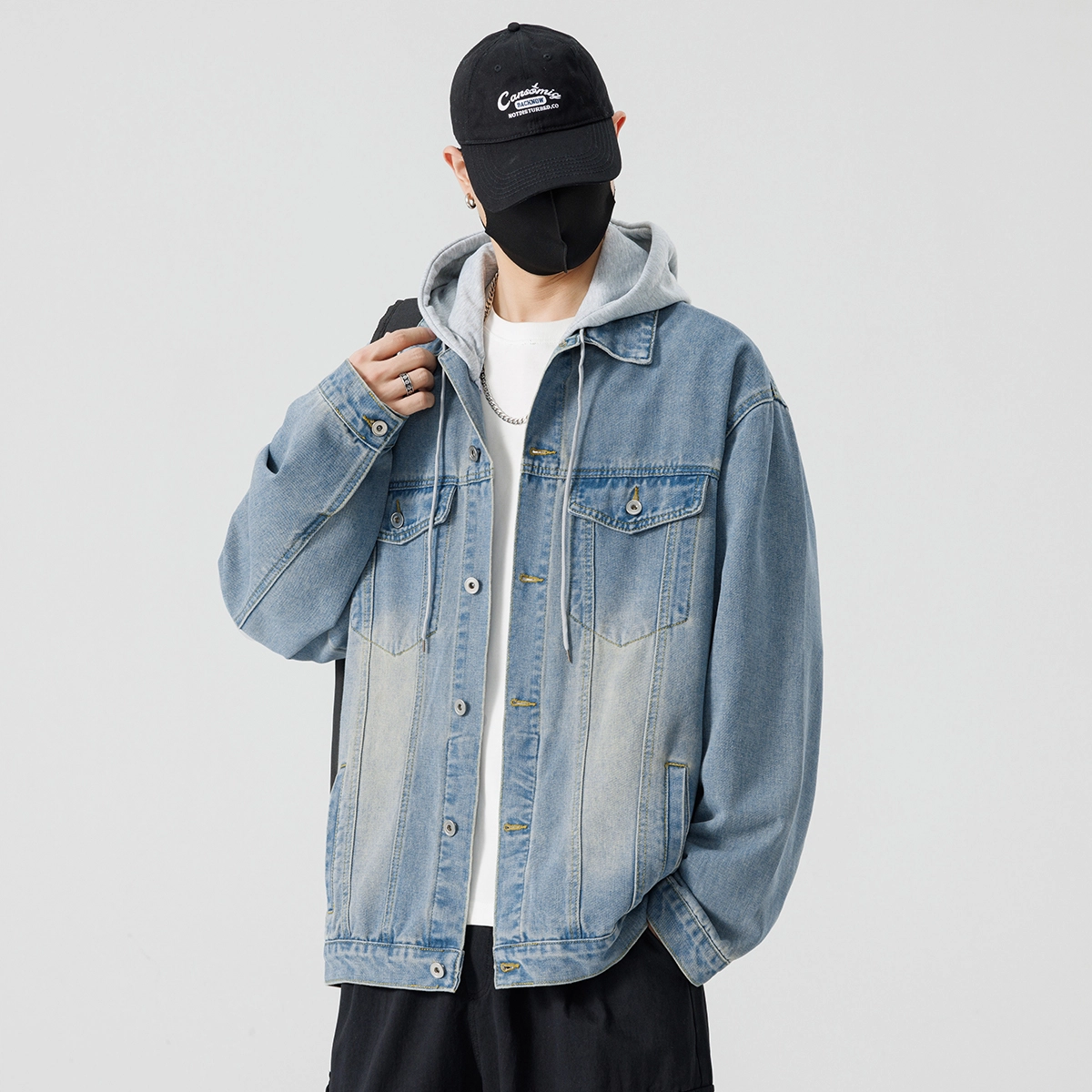 Fakeyoung