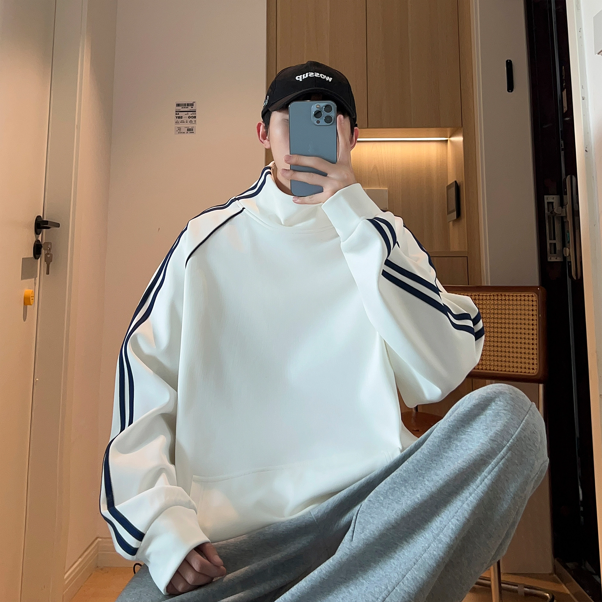 Fakeyoung
