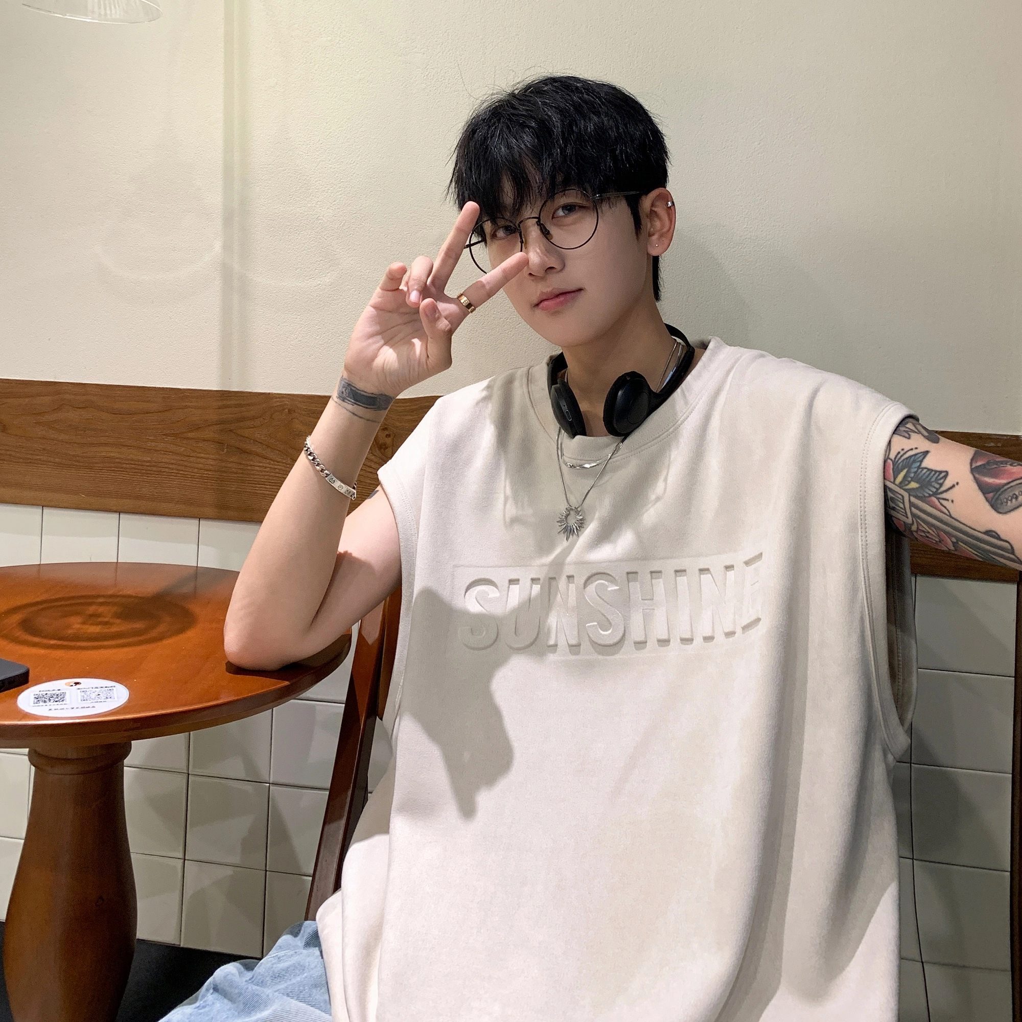 Fakeyoung