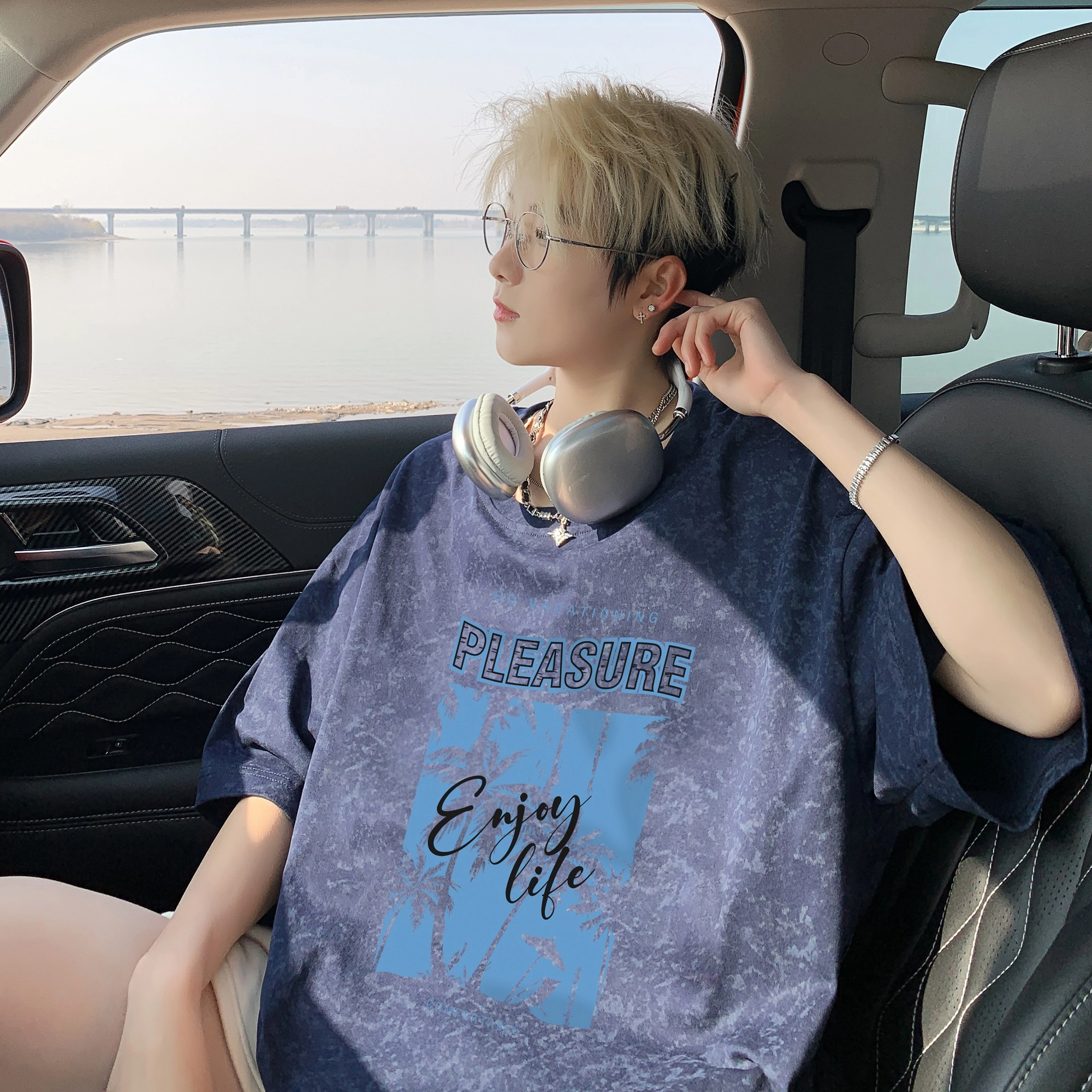 Fakeyoung T
