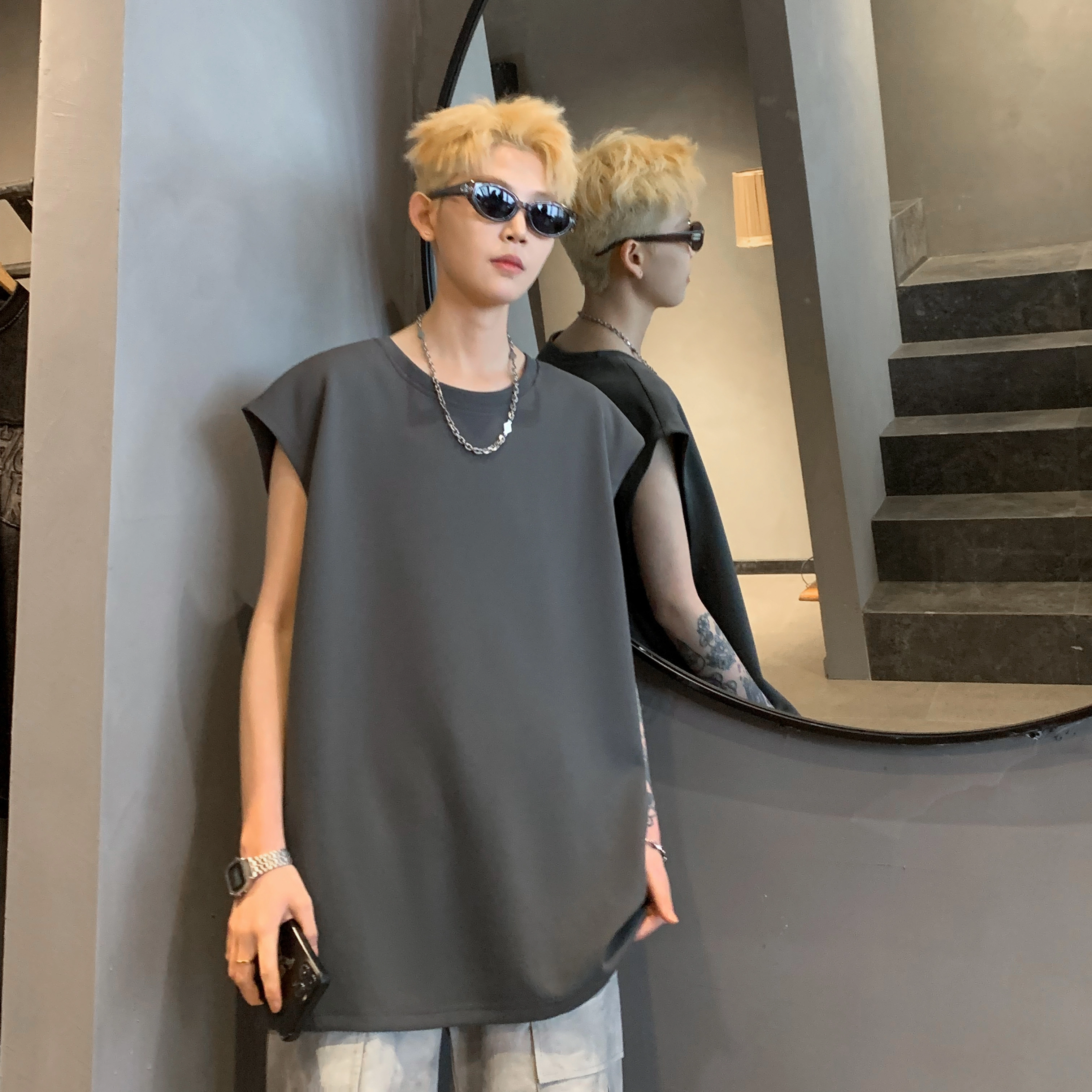 Fakeyoung