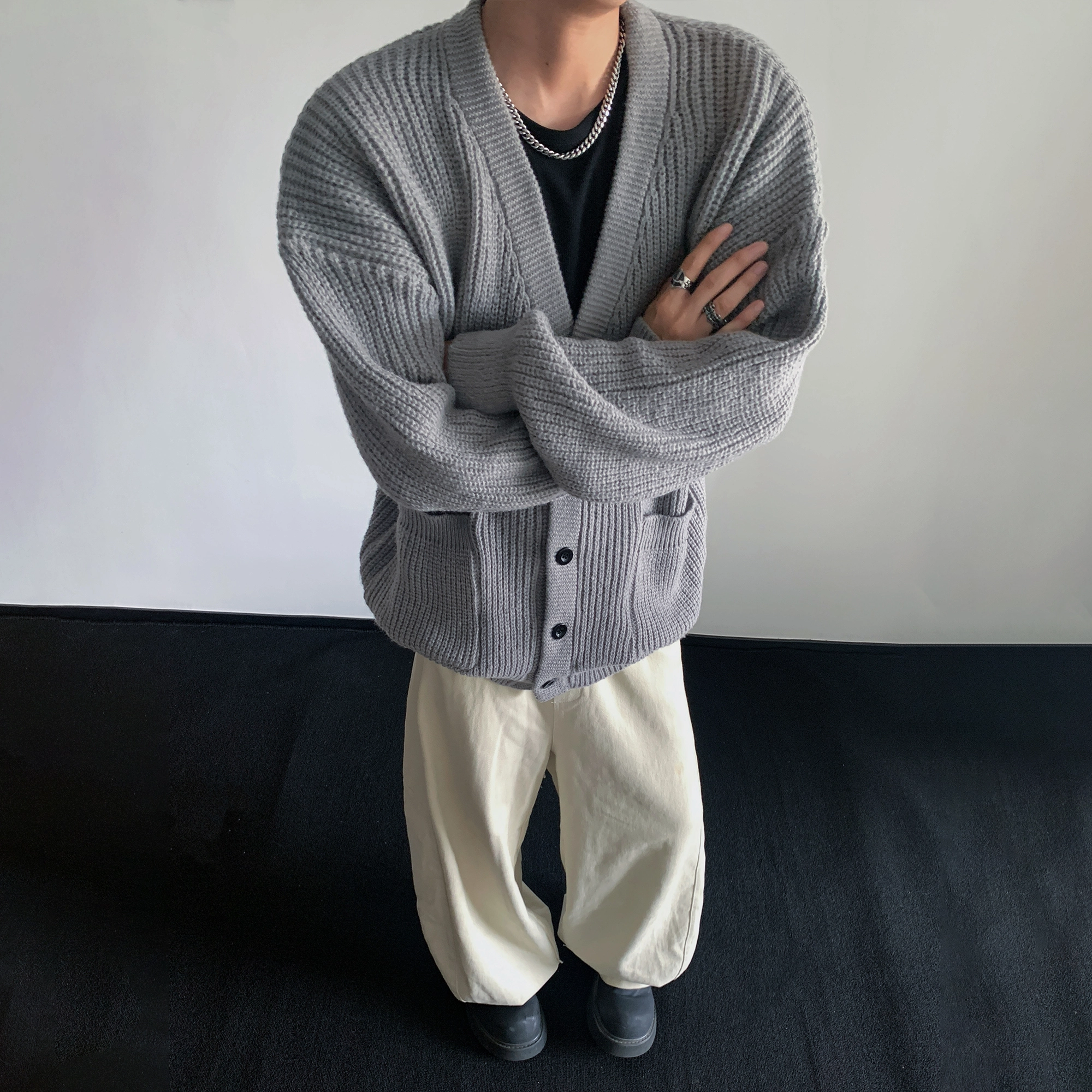 Fakeyoung VLOGOchic