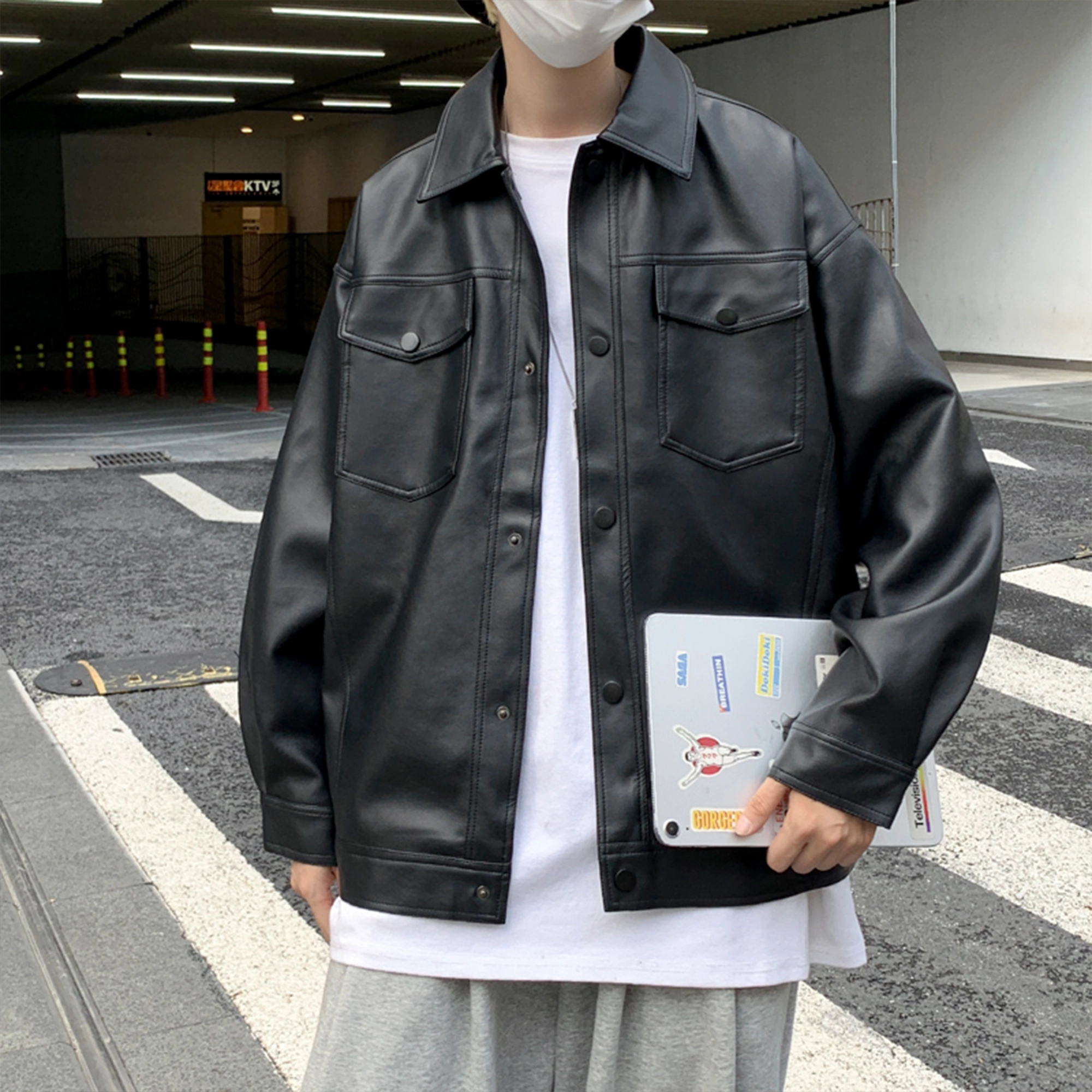 Fakeyoung