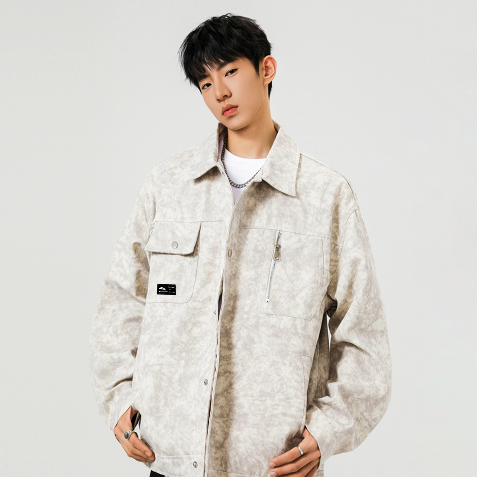 Fakeyoung