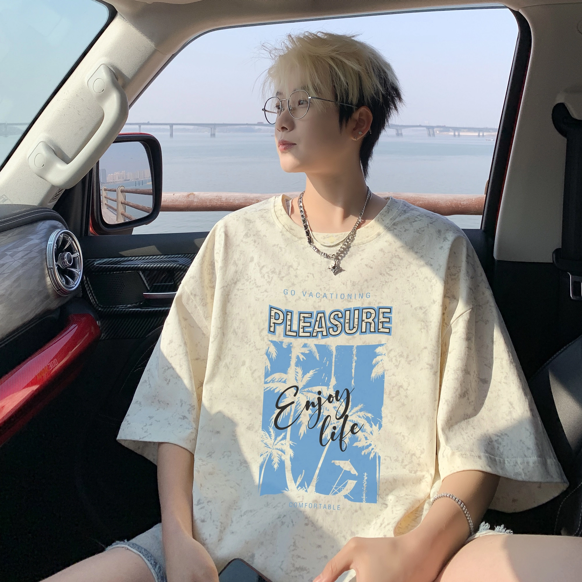Fakeyoung T