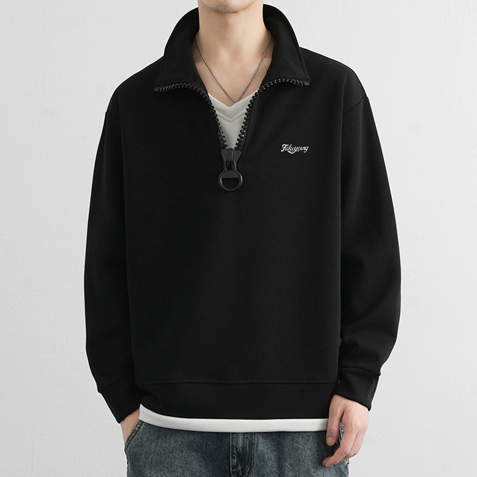 Fakeyoung logocleanfit