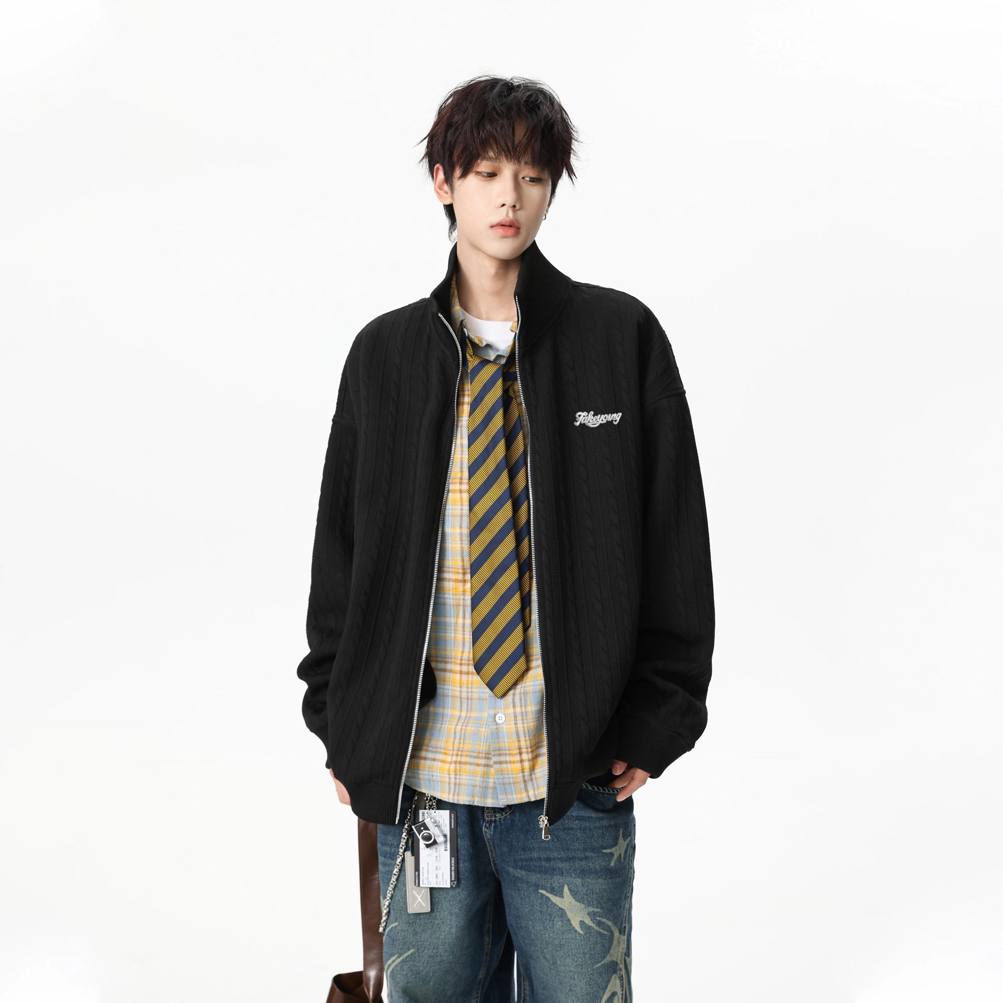 Fakeyoung