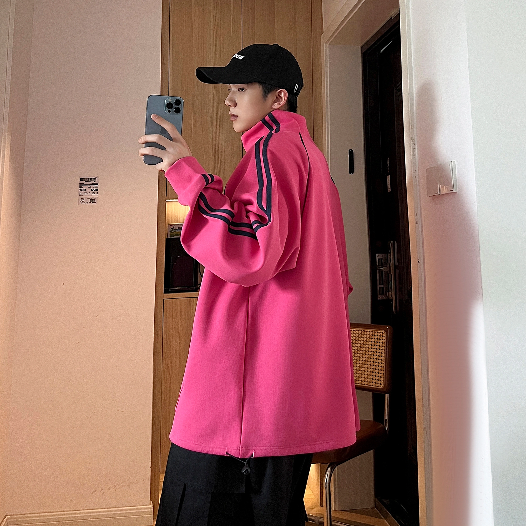 Fakeyoung