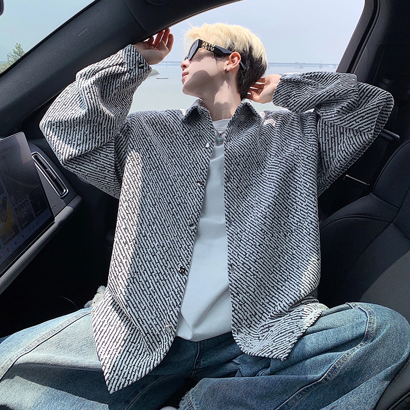 Fakeyoung