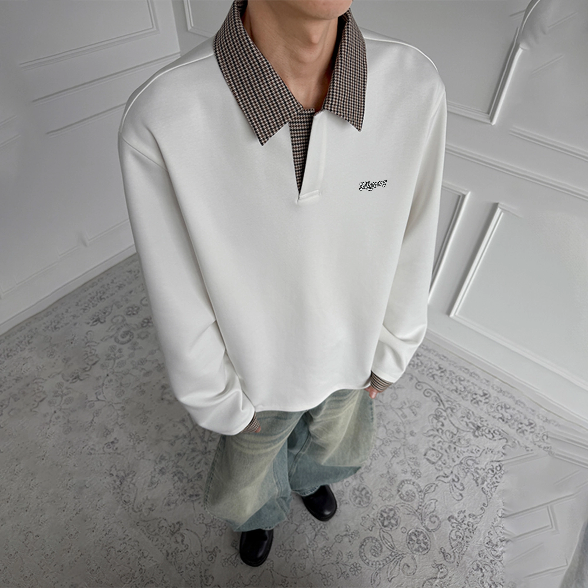 Fakeyoung LogoPolo