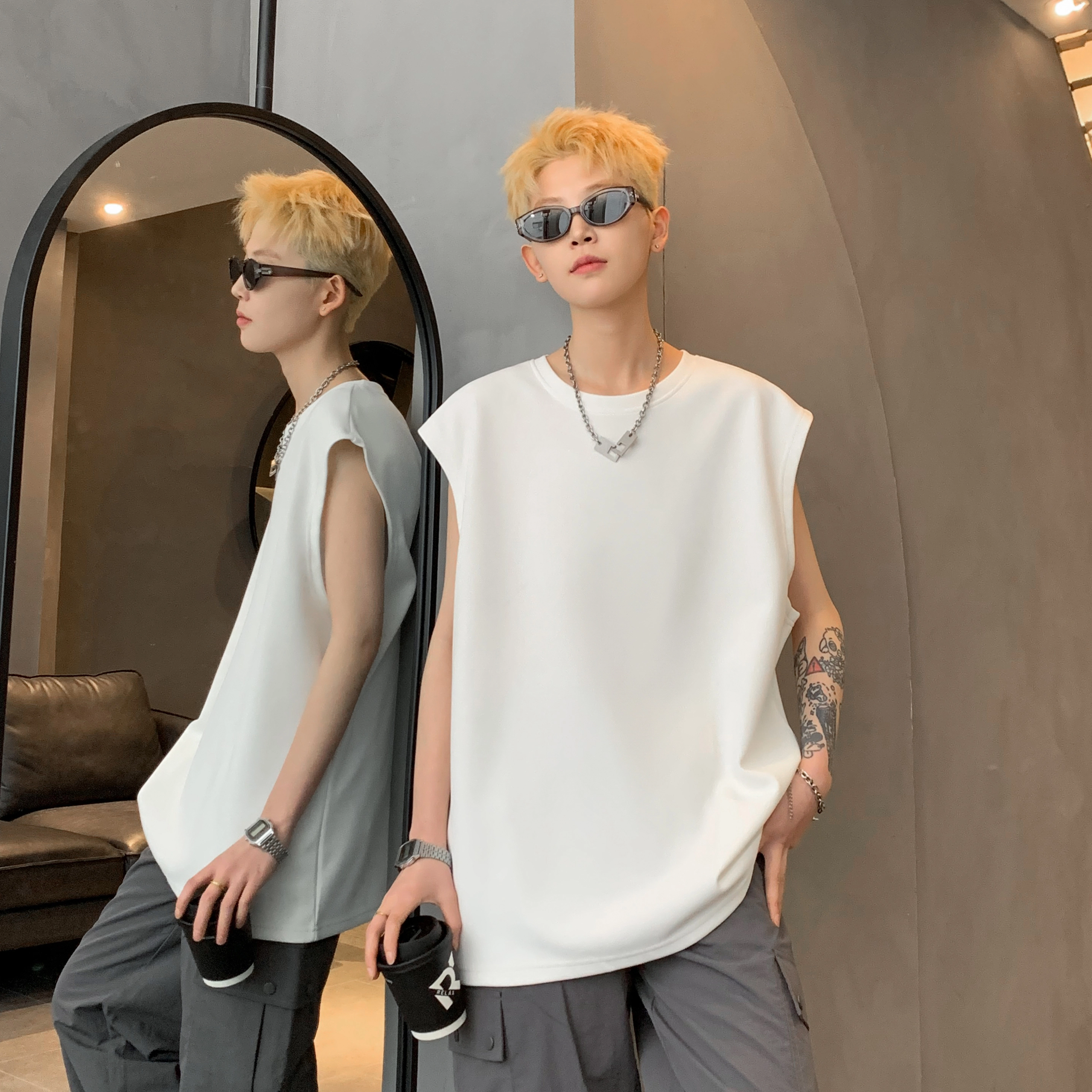 Fakeyoung
