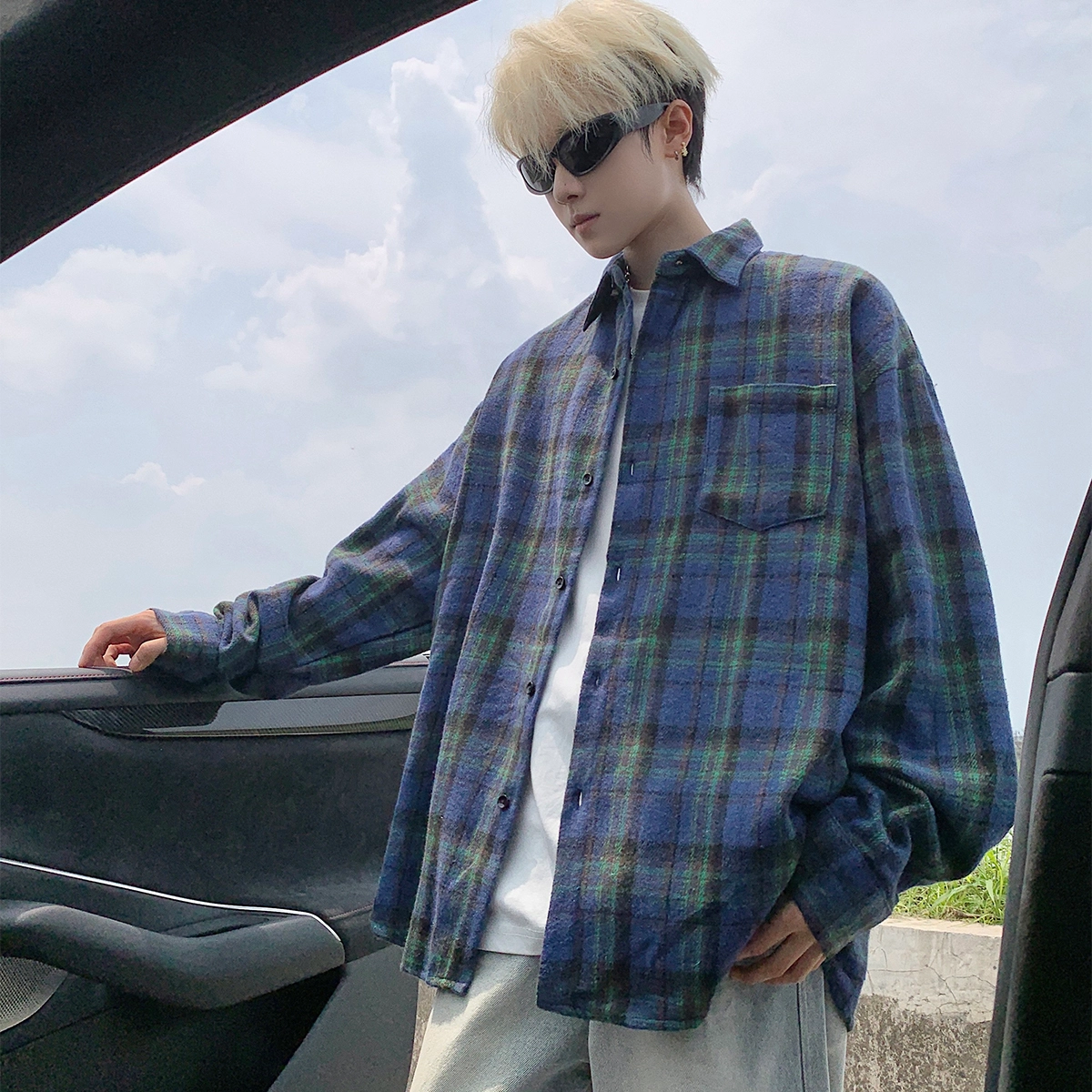 Fakeyoung