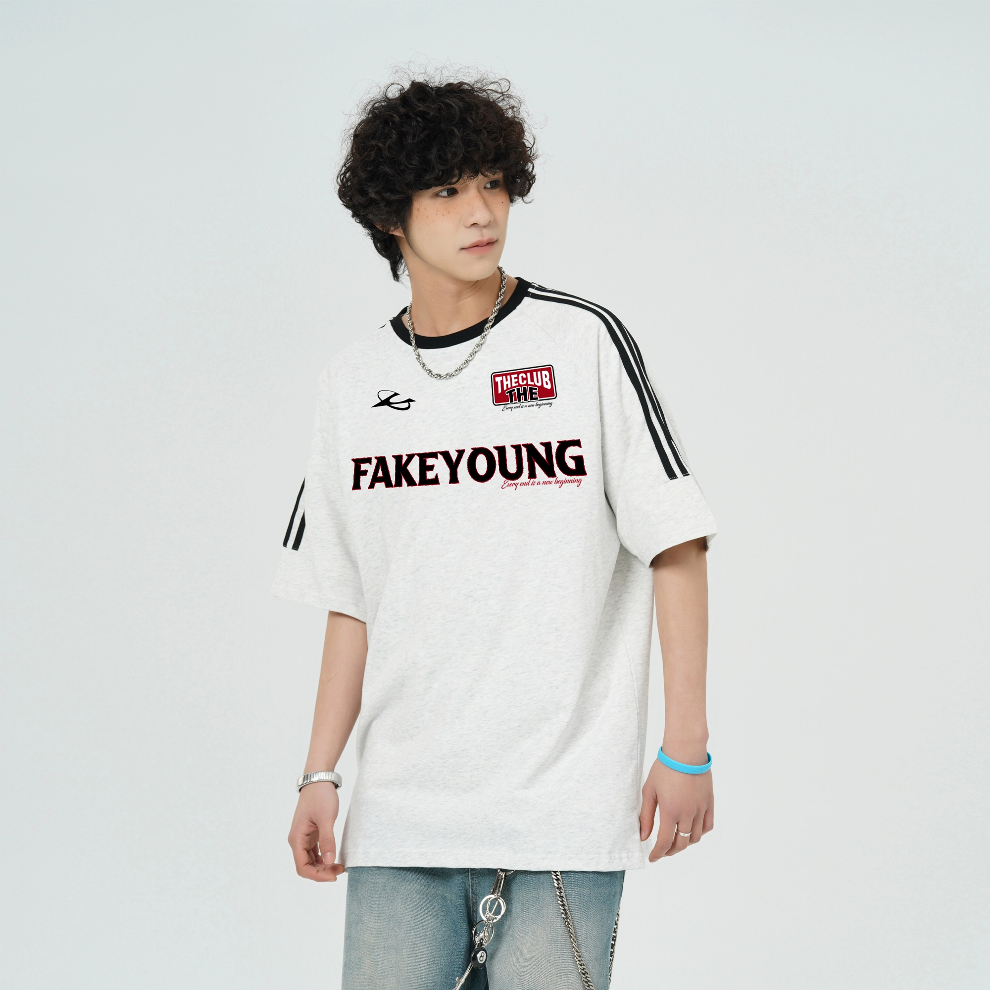 Fakeyoung LOGOT